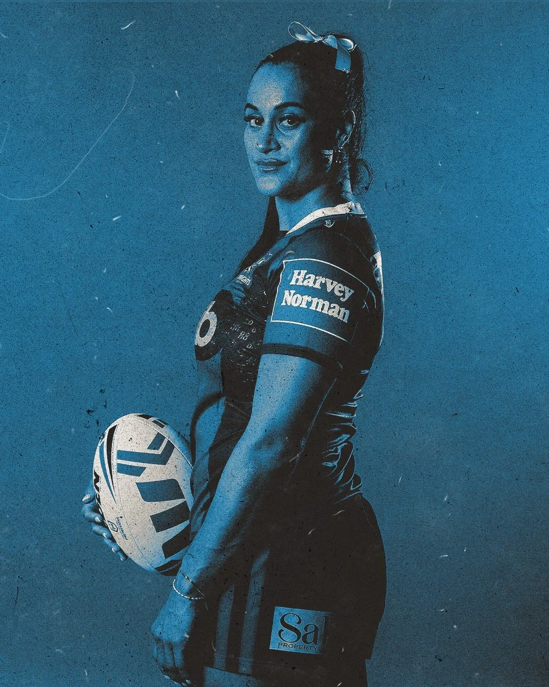 Playing around with creative/gradient edits from a photoshoot with @nrlwknights we did a couple months back! ⚔️