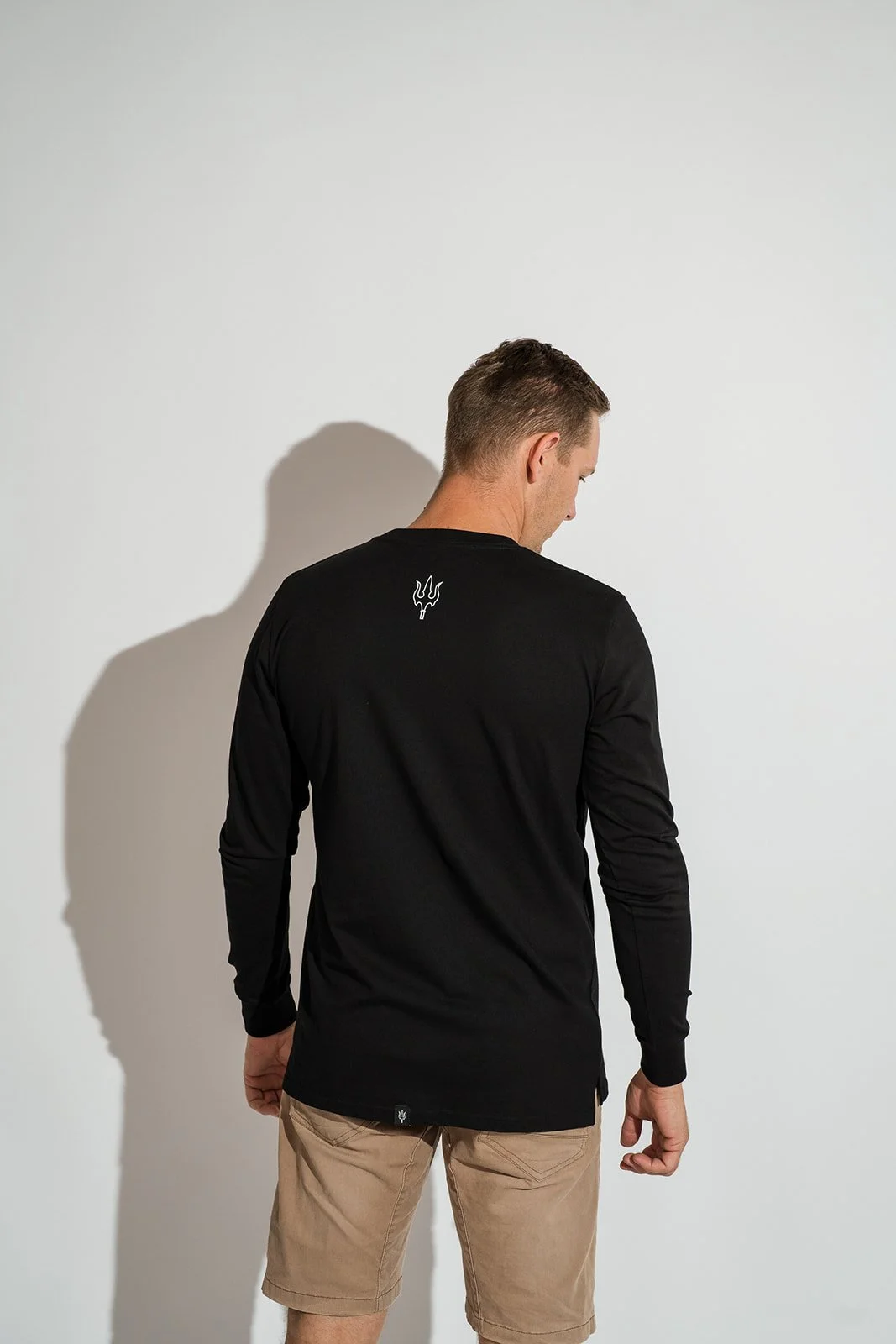 retro longsleeve men 4.jpg