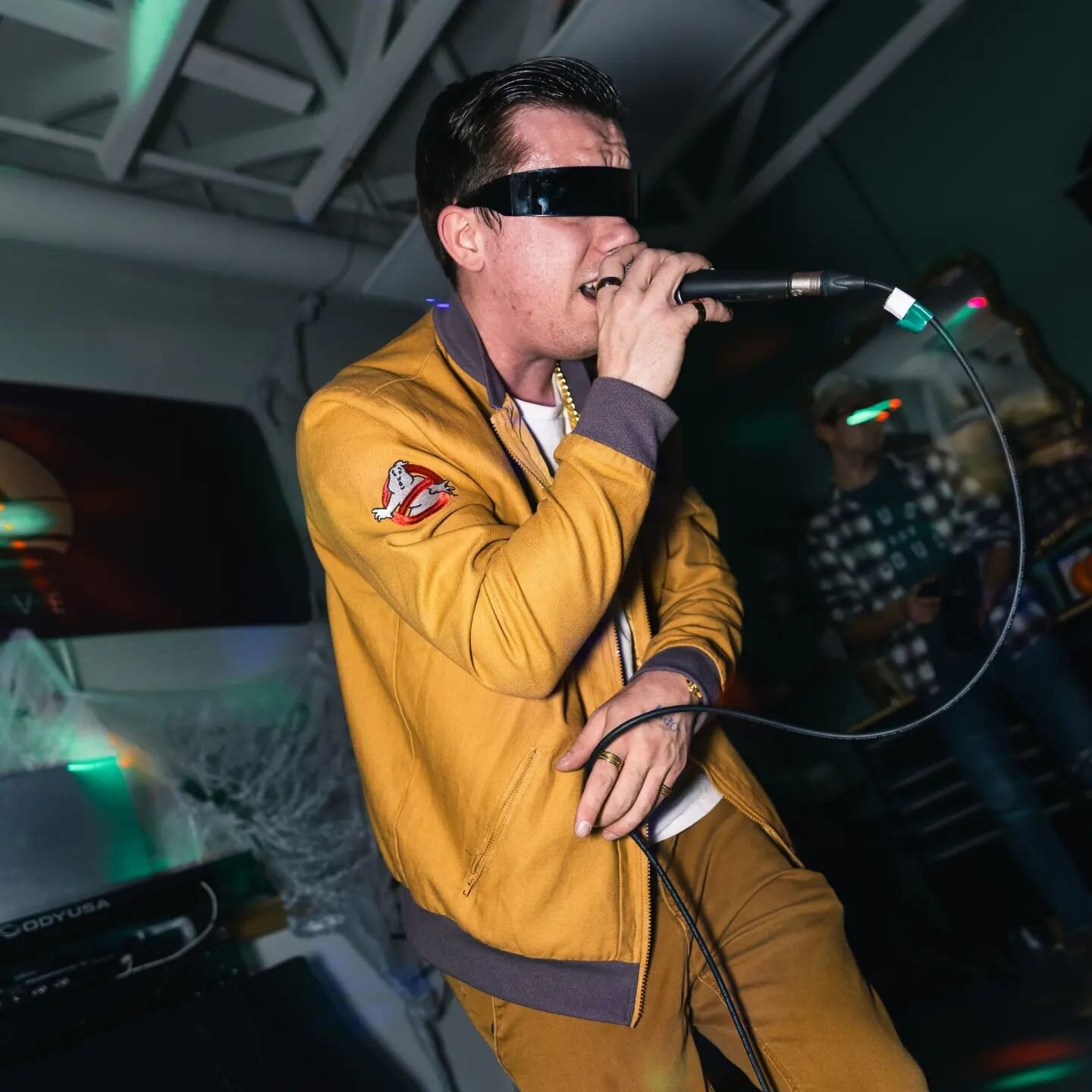 A few shots by the great @aaronrem from last weekend at Barber Shop Bars October. 
Hosted at @blk.mkt.company by @soultech.audio