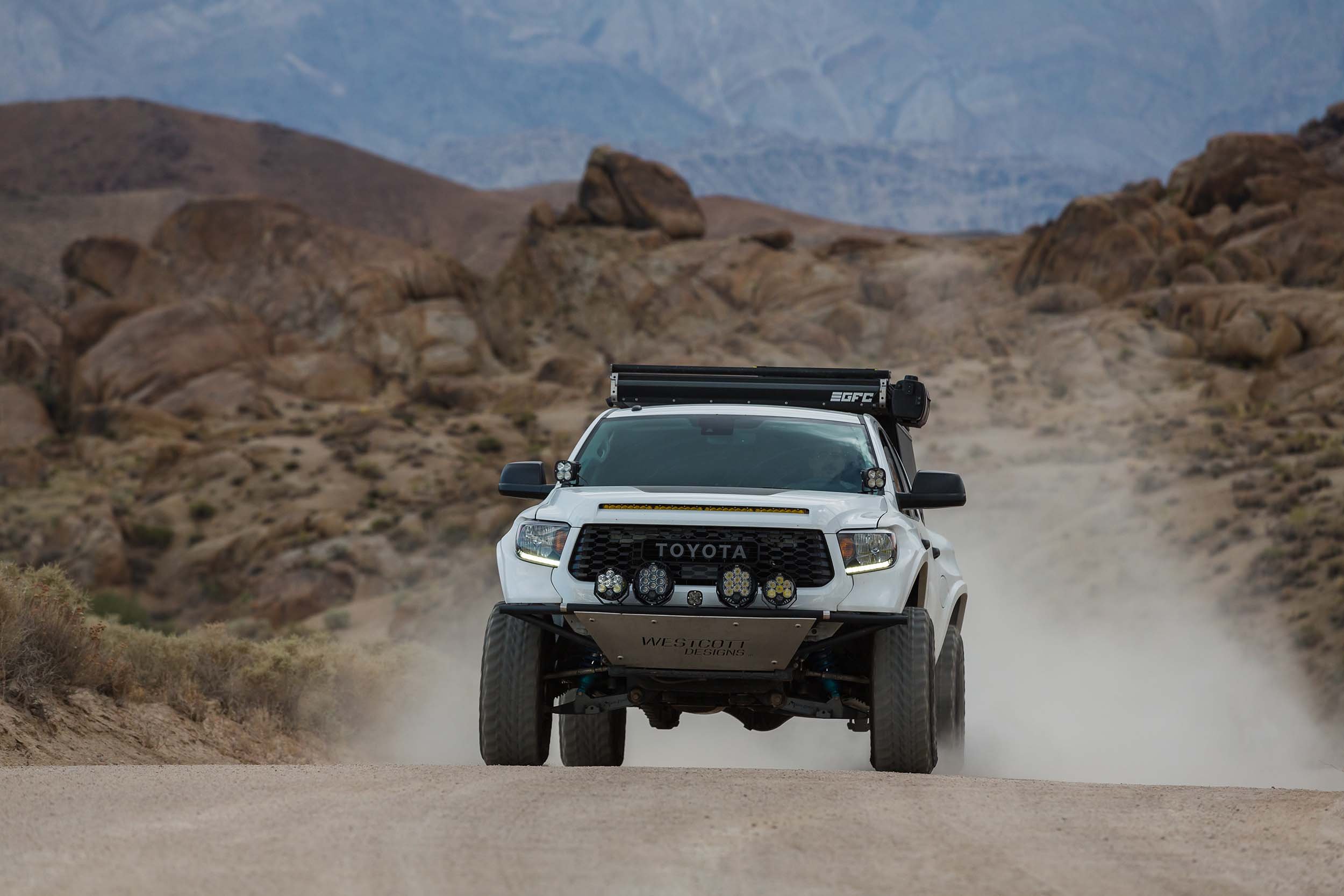 ToyoTires-8.jpg
