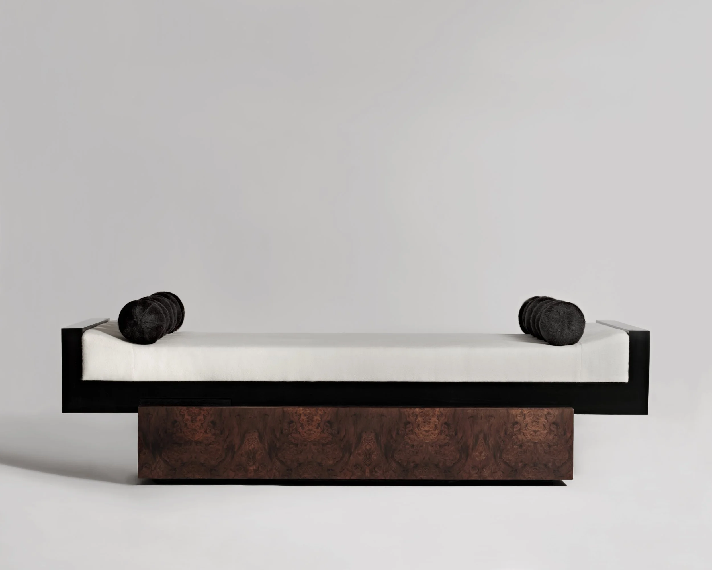 Rosen Daybed_1.jpg