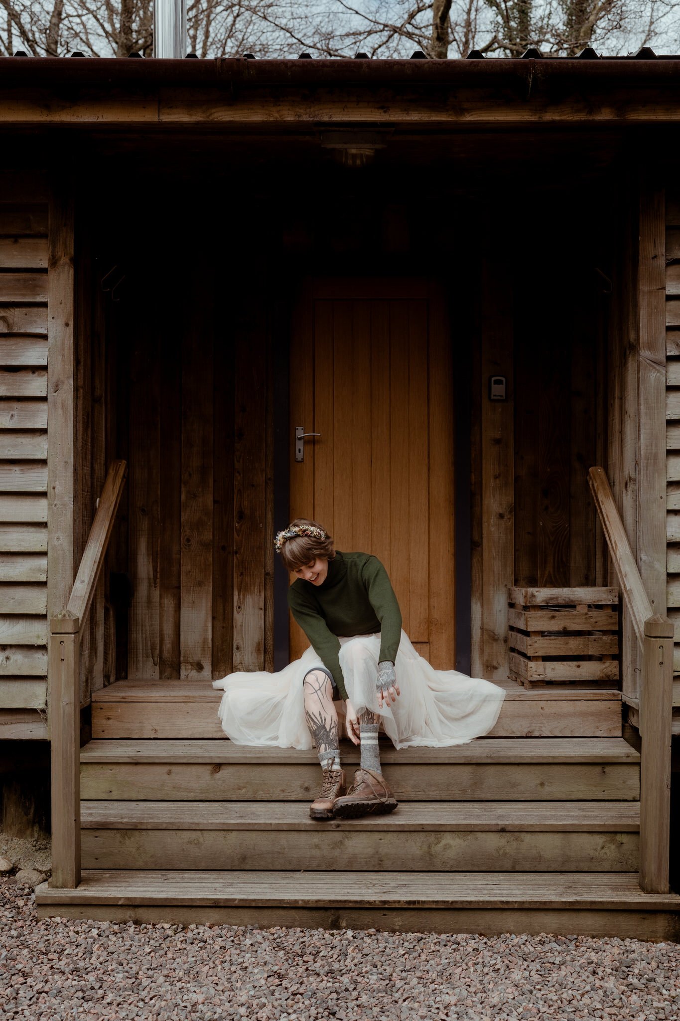 Bride getting ready for Glencoe elopement