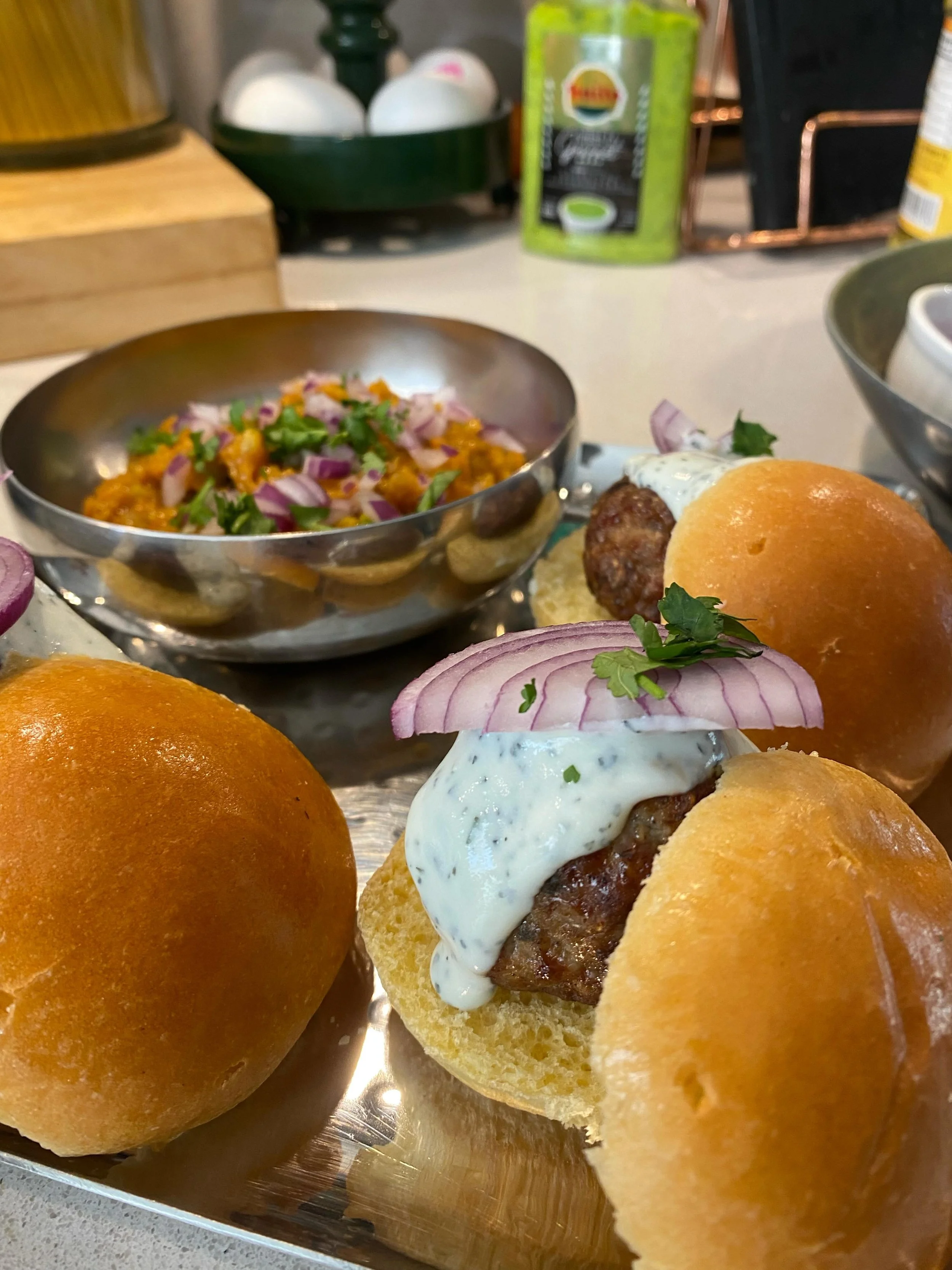 Our events are all about the food! 🍔🥗🍕🍗

All colours of the rainbow!! 

Kenyan classics to Indian street twists. If you want great flavour, mouth drooling food - we are your bunch of people. 

Dates are almost out for the summer so get in touch f