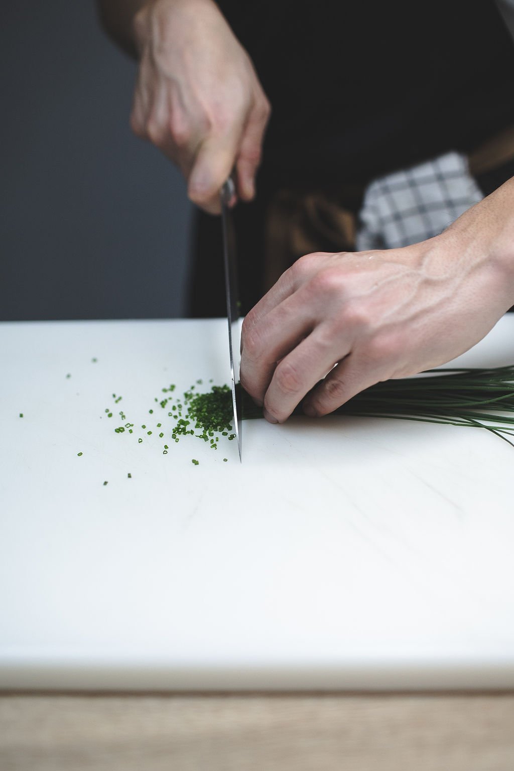 sobremesa: evento gastronómico mensual en barcelona con menú degustación creado por chefs emergentes✨