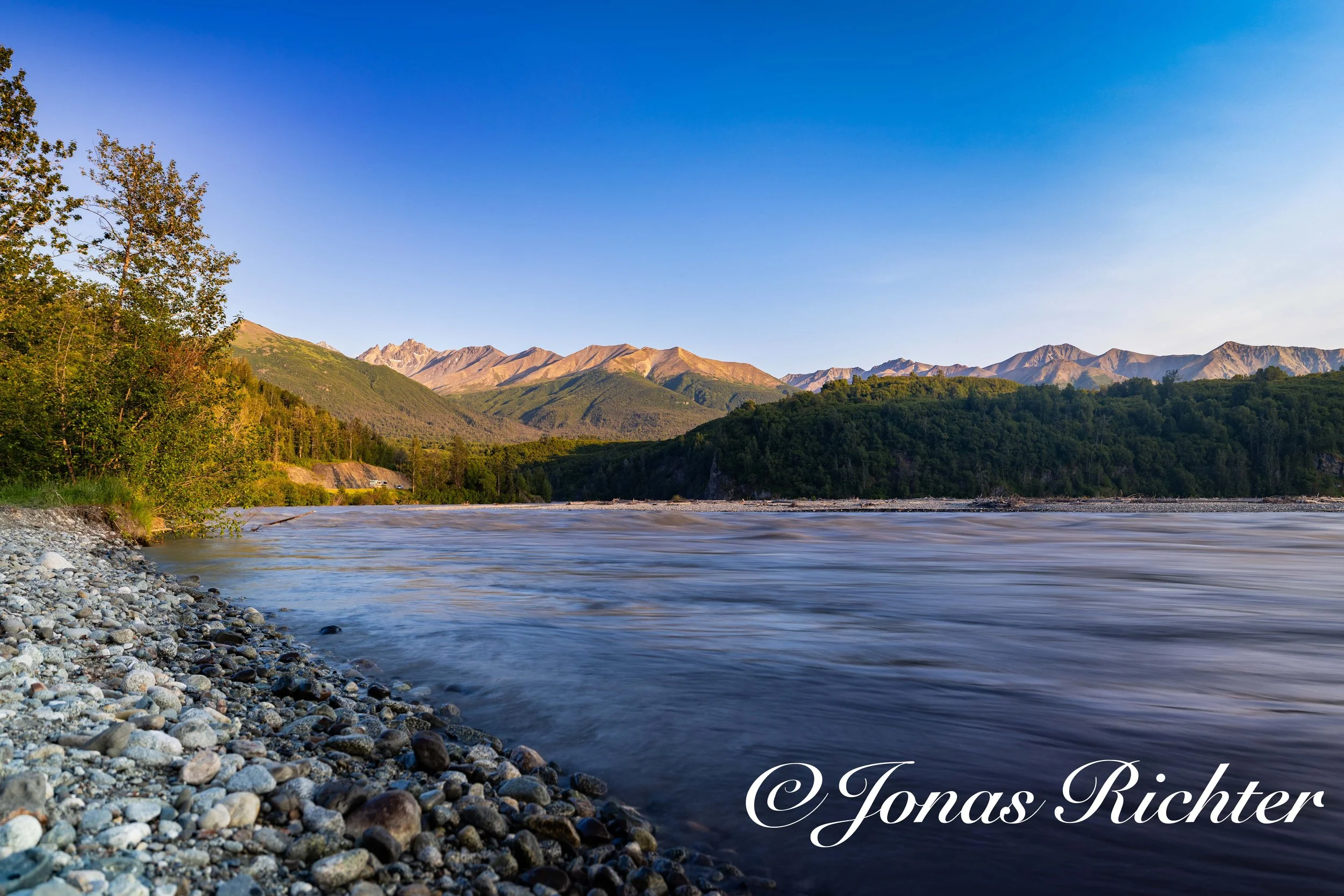 Sonnenuntergang am Matanuska River