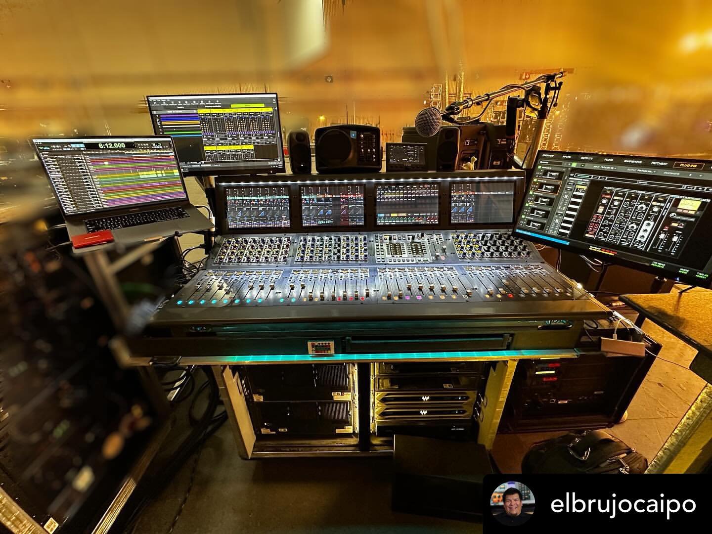 Posted @withregram &bull; @elbrujocaipo Great Rehearsals.