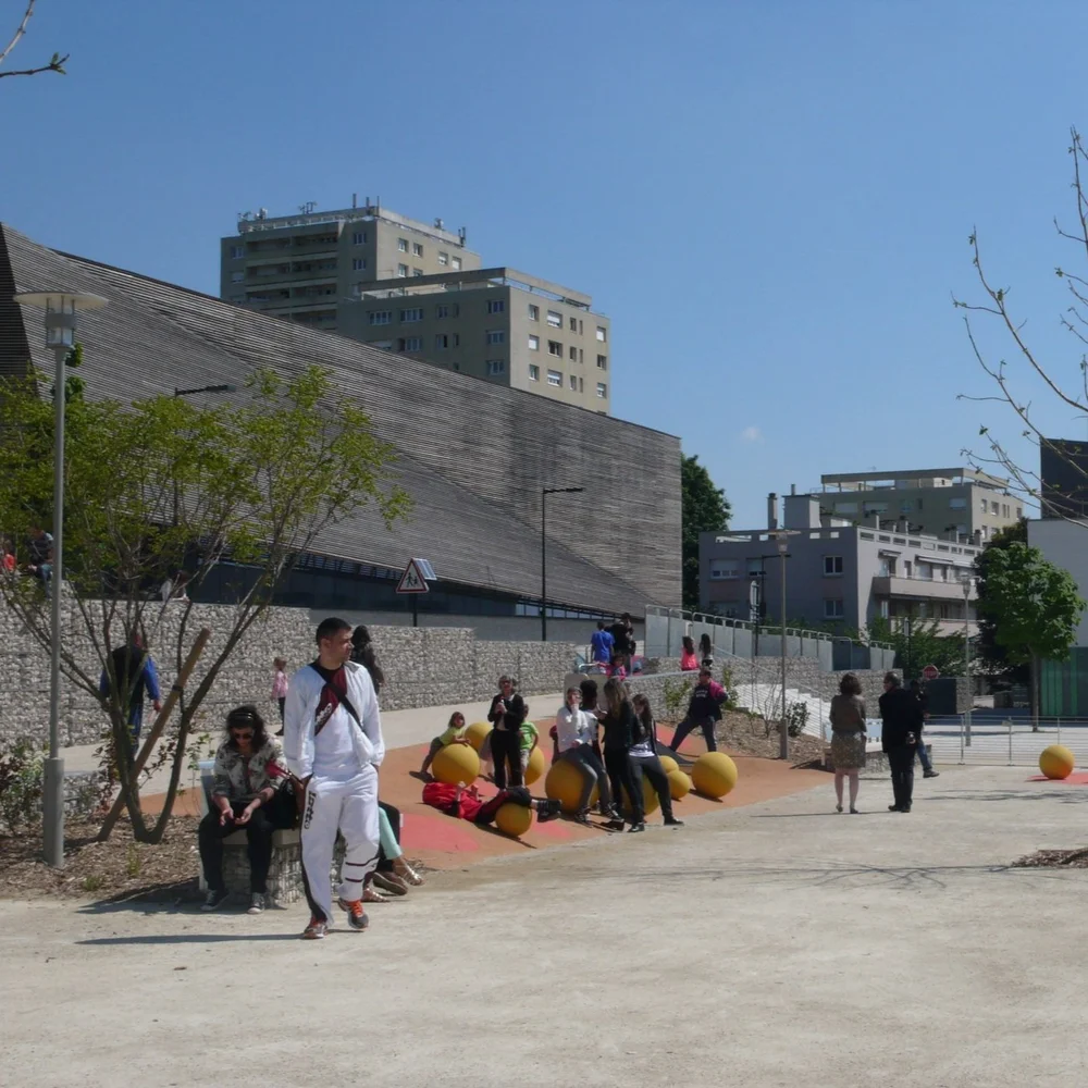 Interart — Pantin