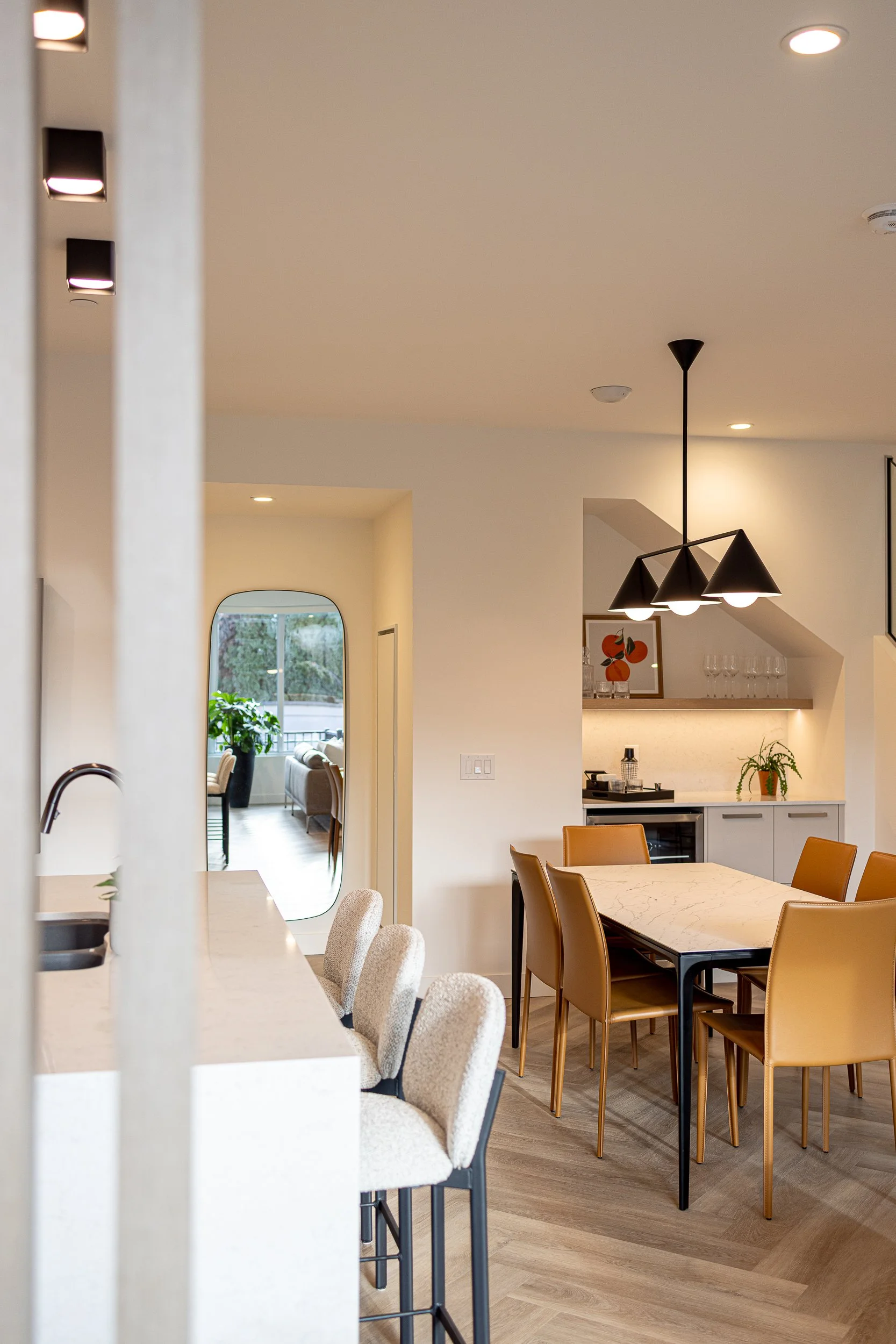 Kelowna_Furnished_Executive_Home_Movala 7003.jpg