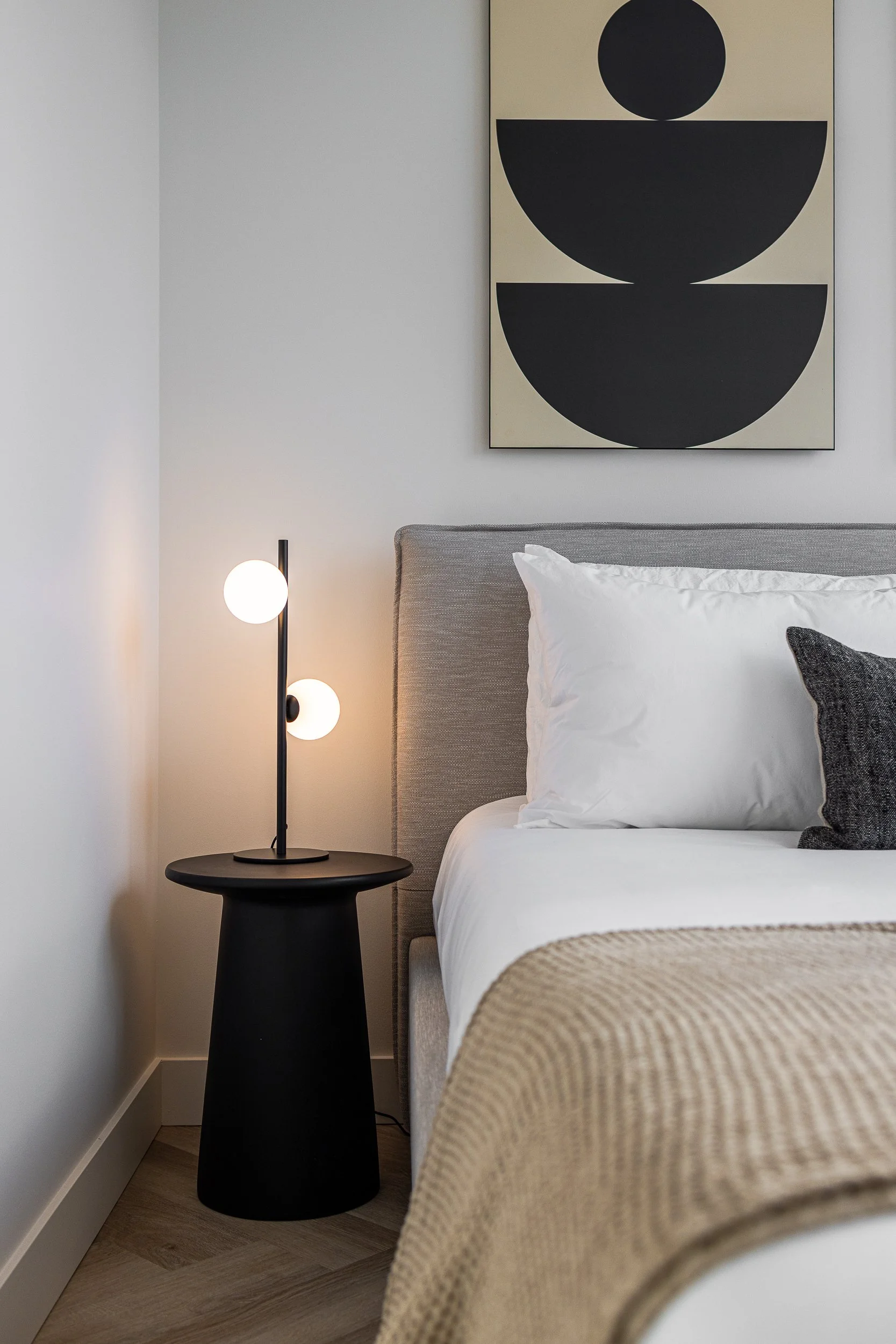 Kelowna_Furnished_Executive_Home_Movala Bedroom_3 15.jpg