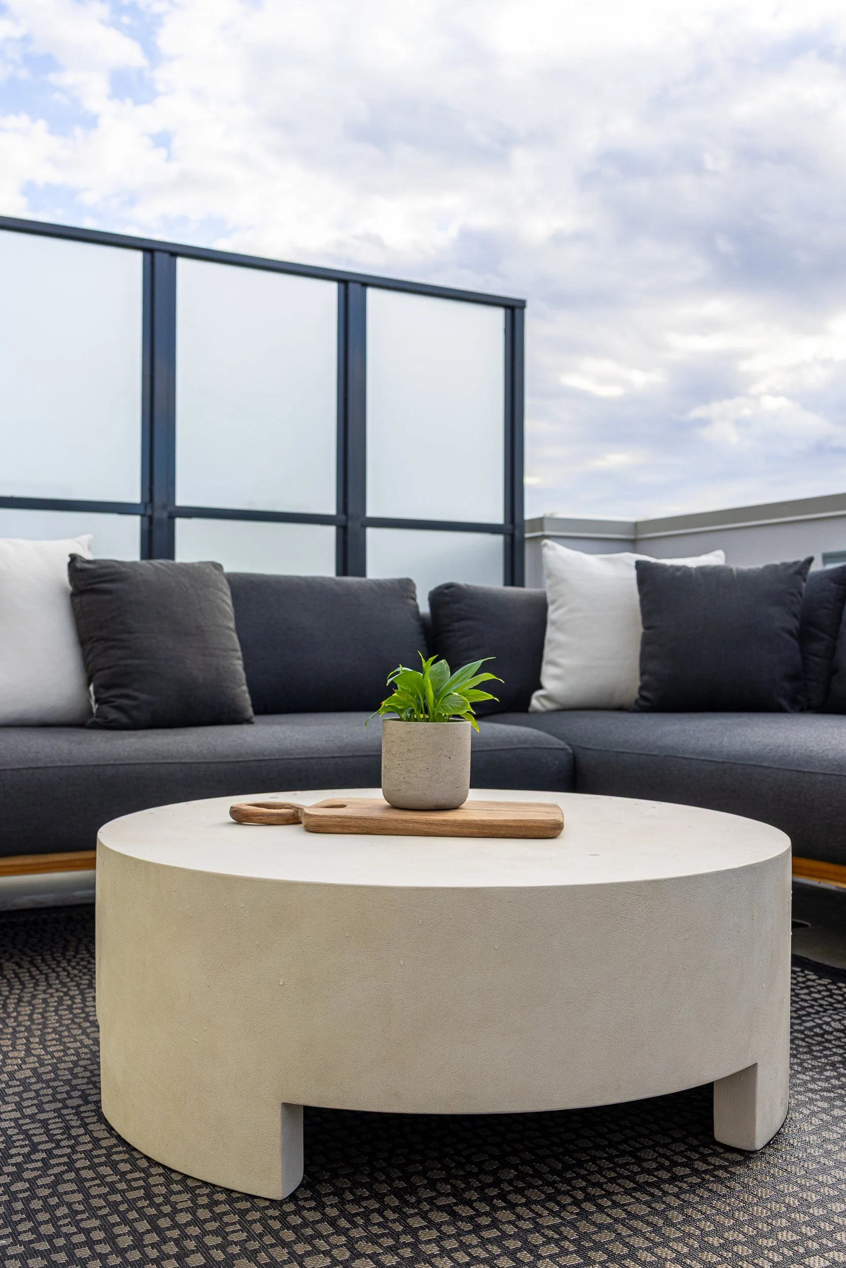 Kelowna_Furnished_Executive_Home_Movala 6899.jpg