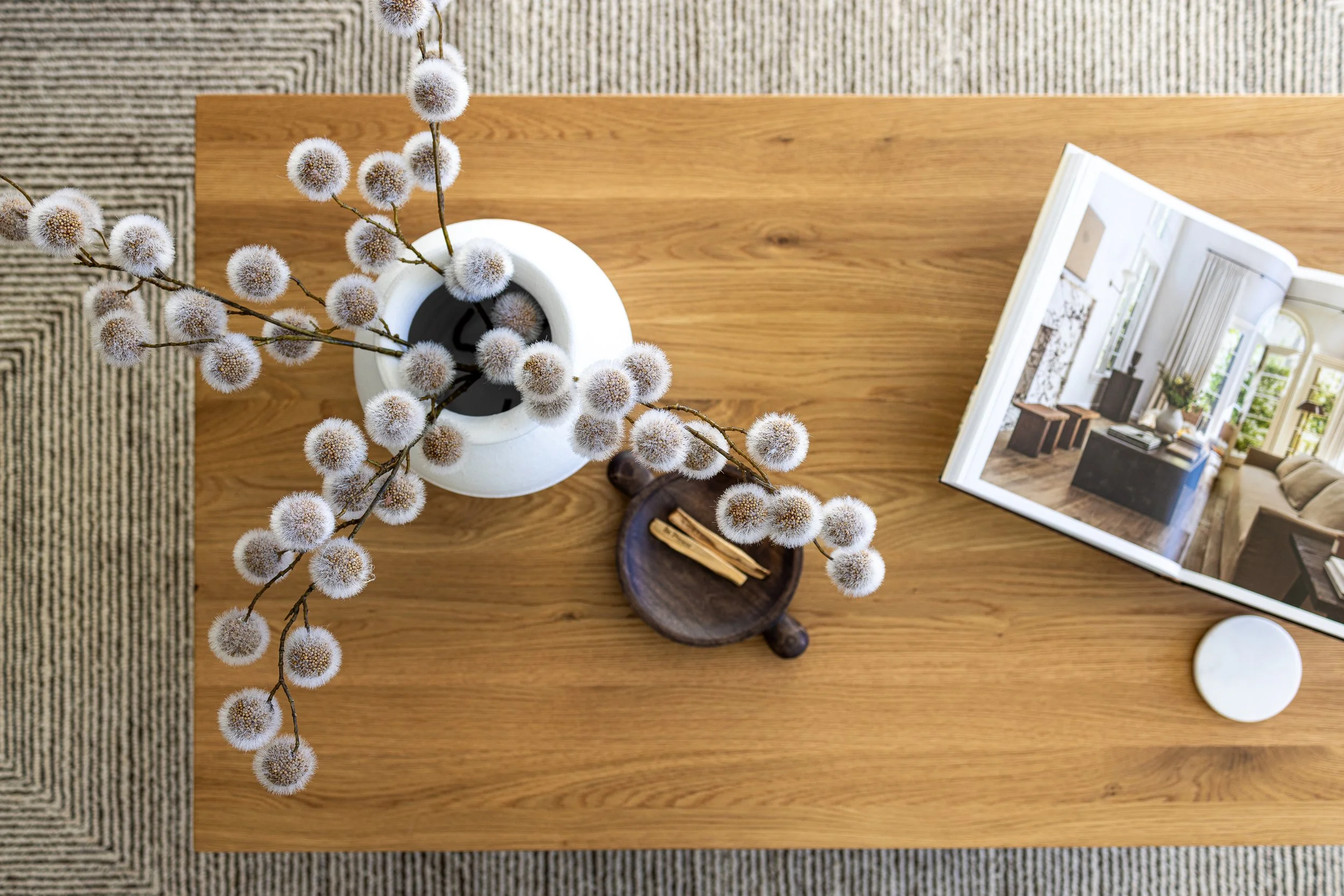 Movala Kelowna Rentals Eden_Living Room_500.jpg