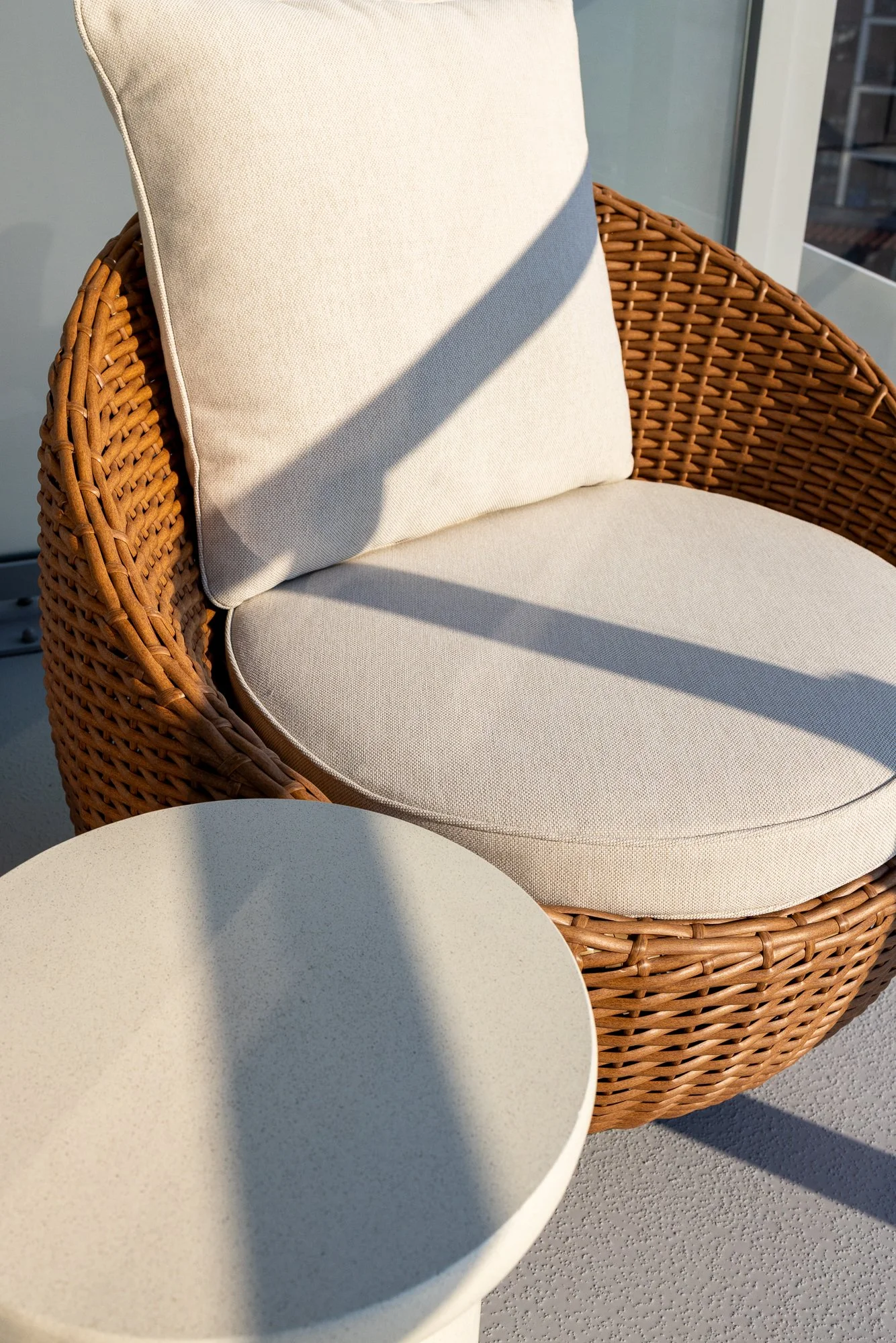 Kelowna_Vacation_Rental_Aqua_Waterfront_Bowen_Patio_29.jpg