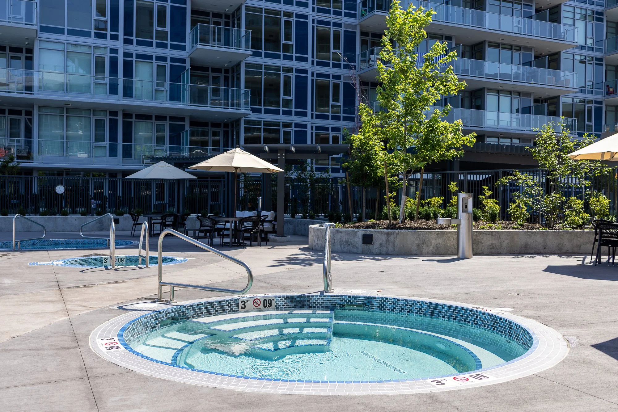 Aqua II Amenities 01.jpg