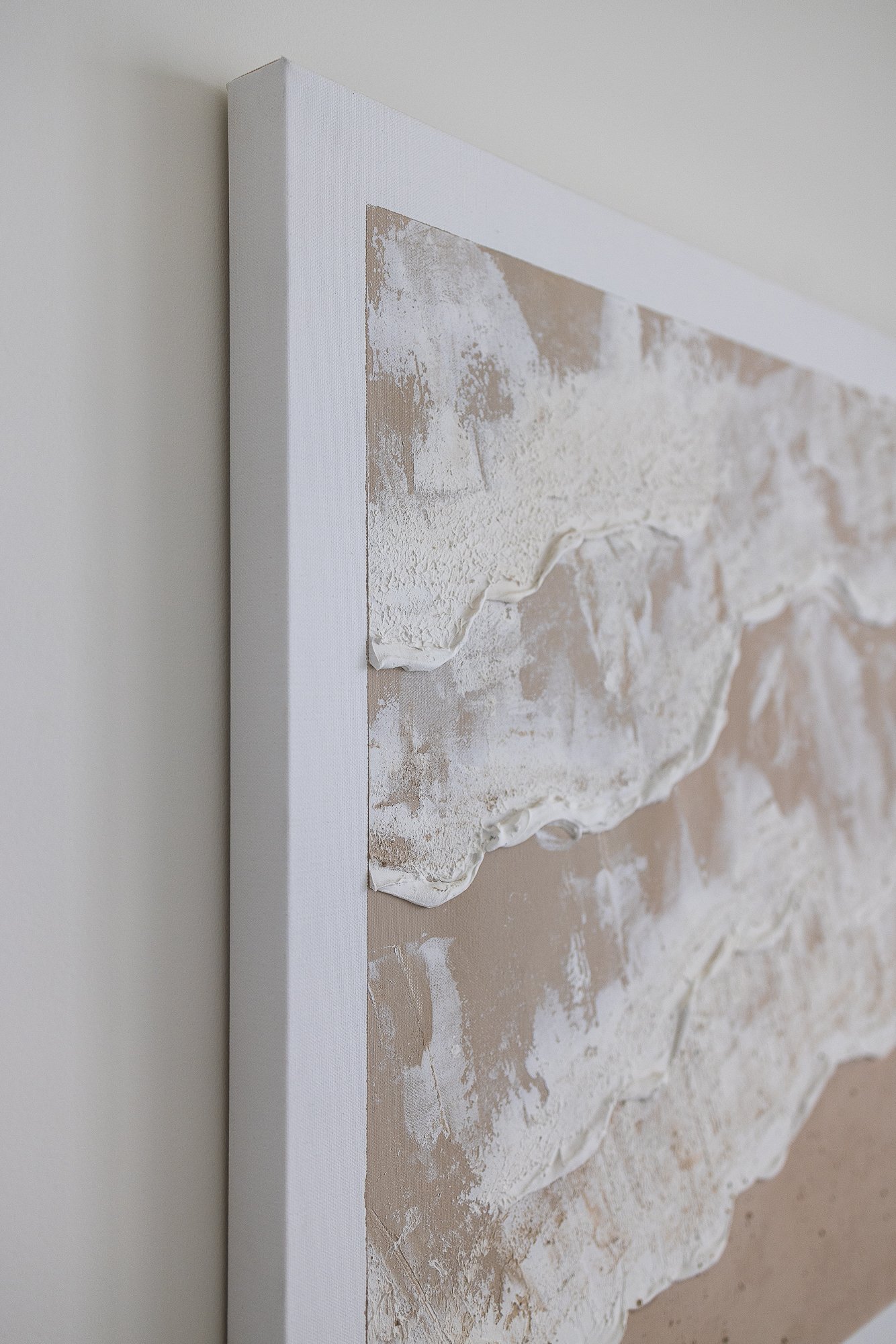 Shore Kelowna Furnished Luxury Rentals by Keys to Kelowna_Bedroom2_12.jpg