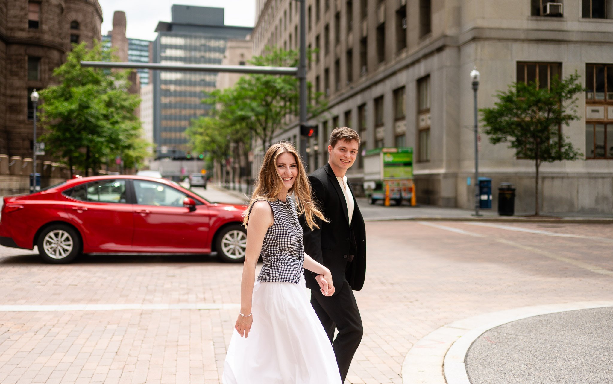 Downtown Pittsburgh Engagement Session