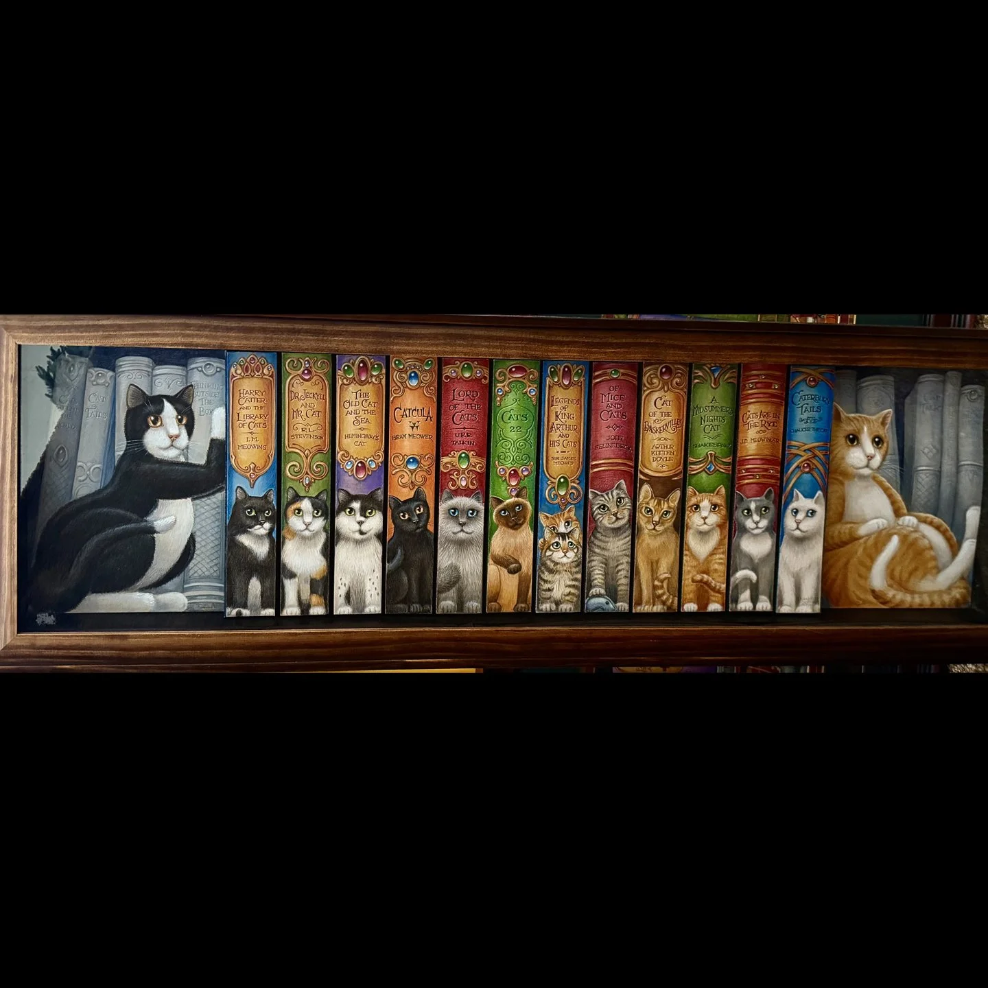 Cat Bookshelf th.jpg