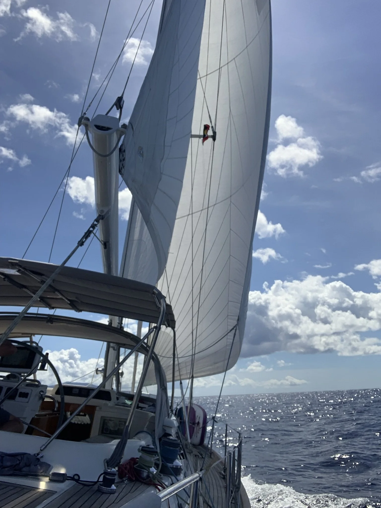 Bye-bye Antigua, Guadeloupe bound! A 48nm sail to Deshaies.
