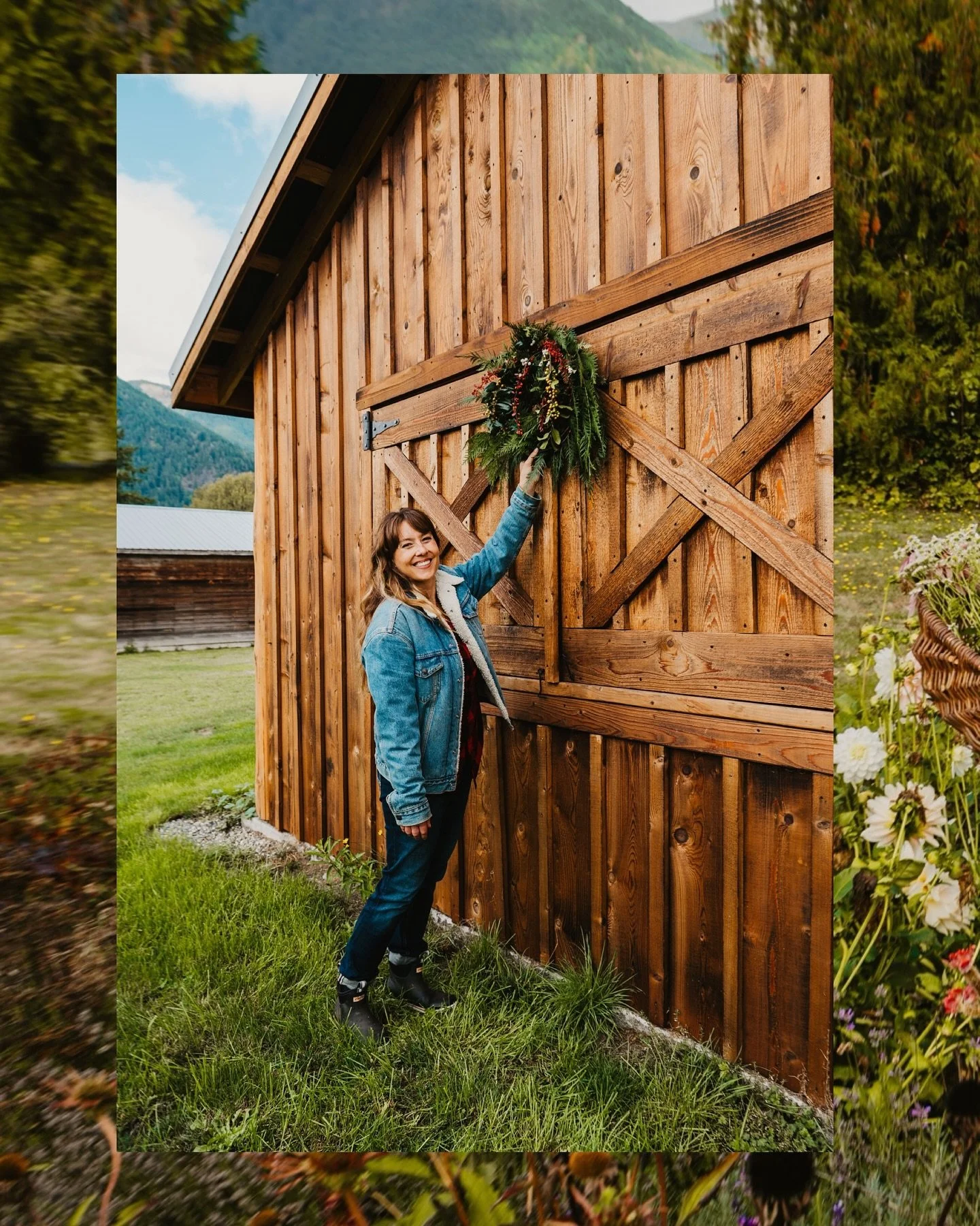 There&rsquo;s just something special about being back on the Homestead with my sweet friend, @melissaknorris especially for a @homesteadlivingmagazine Christmas Edition shoot 🎄

From gathering greenery in her garden to crafting wreaths and mantle de