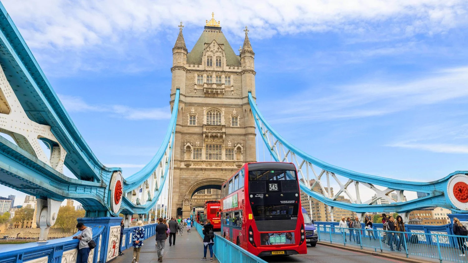 Visiting London’s Tower Bridge — The Empty Nest Explorers