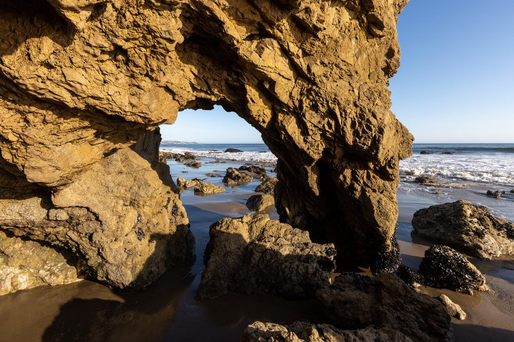 Unusual rock formations - El Matador State Beach
