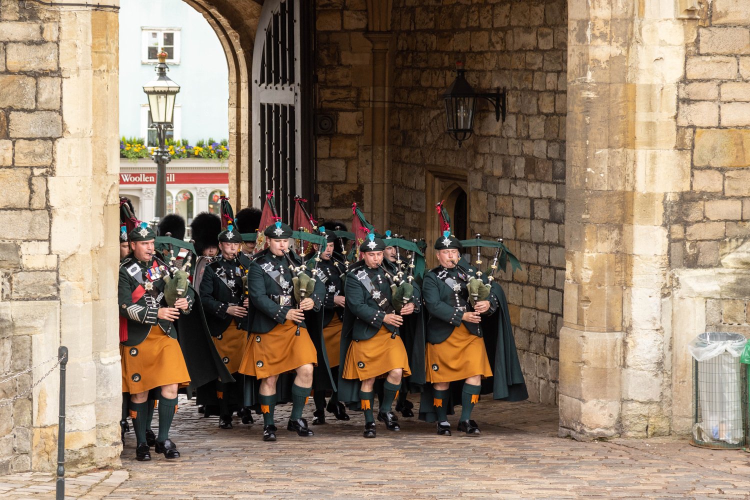 Windsor Castle Changing of the Guard 010.JPG