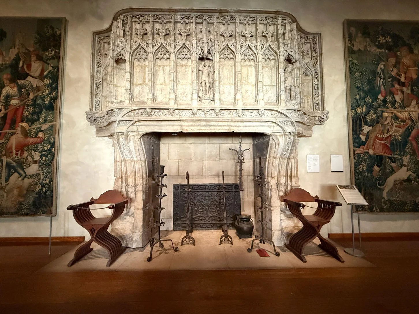 cloisters tapestries 002.JPG