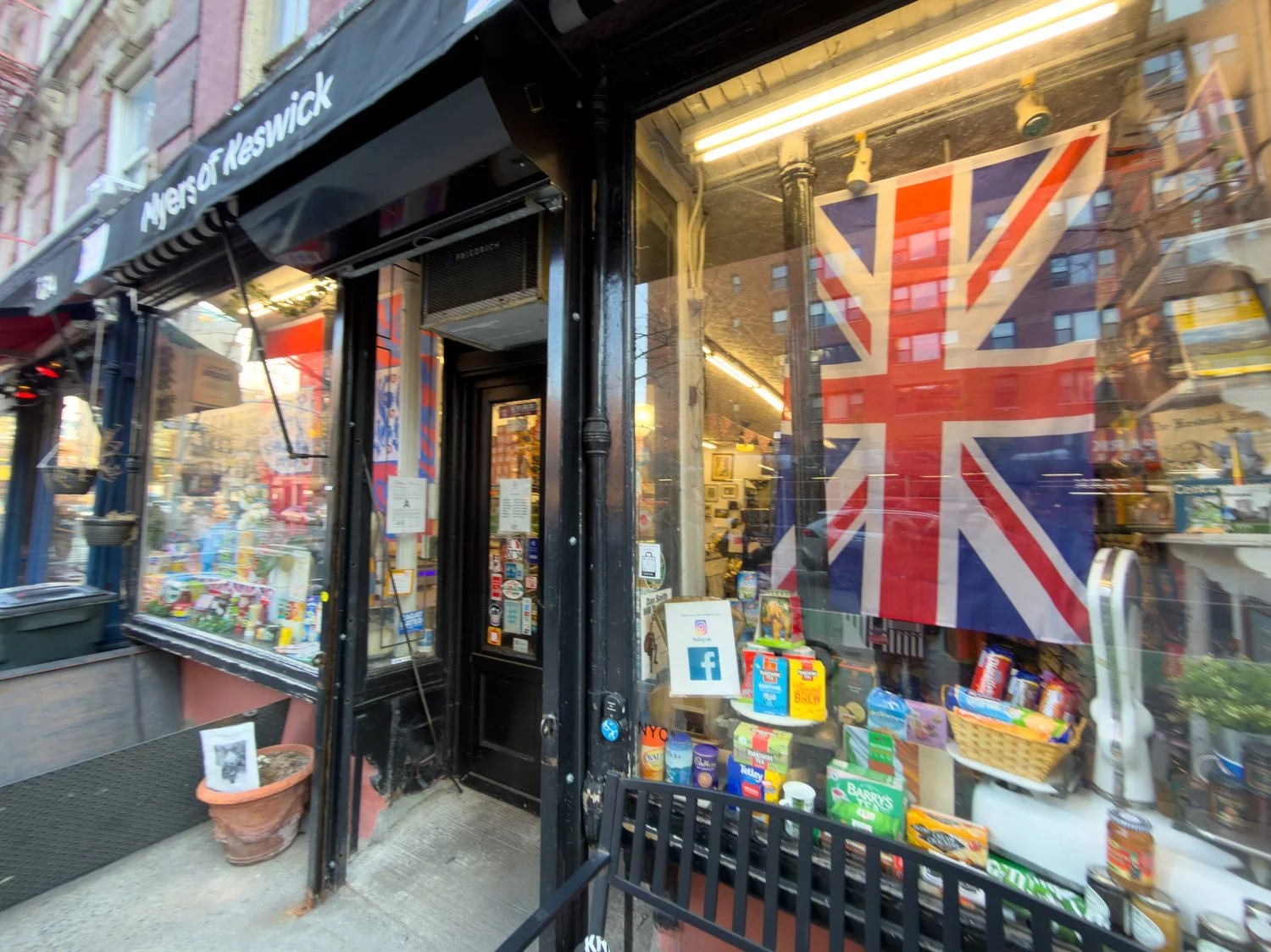 Little Britian, NYC 019.JPG