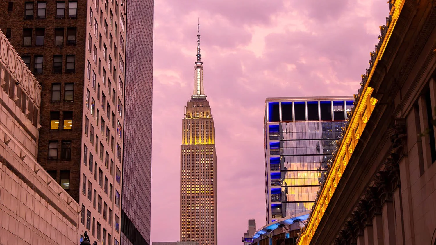 Things to Do in Midtown Manhattan: A Local Couple's Guide