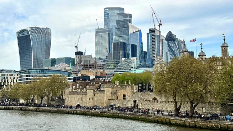 Best Free Views of the London Skyline — The Empty Nest Explorers