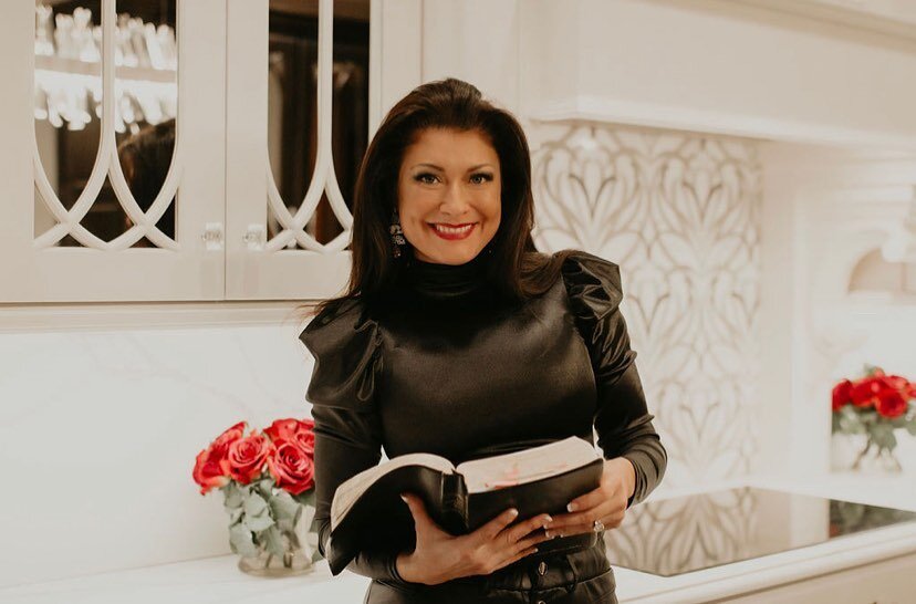 Join us in wishing Pastor Maria a very happy birthday! 🌹🎂❤️

-Team CM