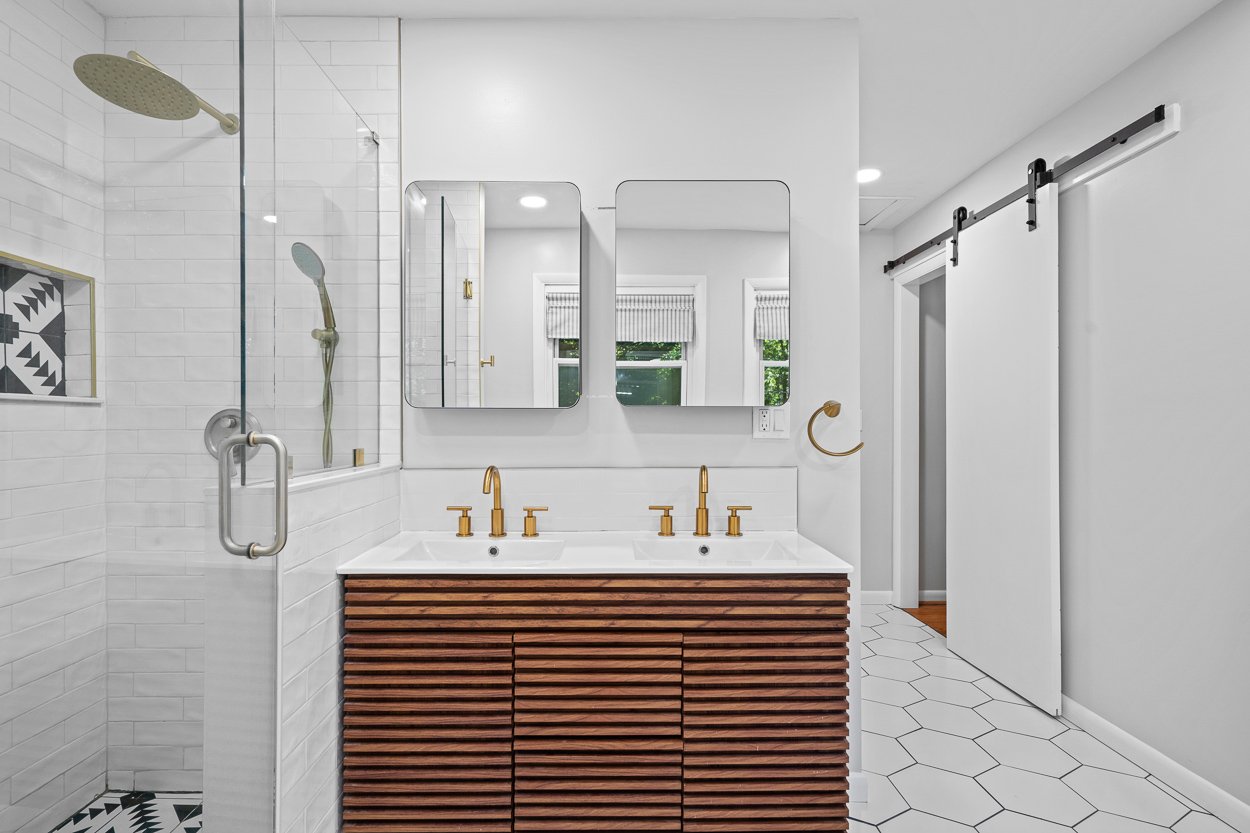 3223 Embry Cir - 25.jpg