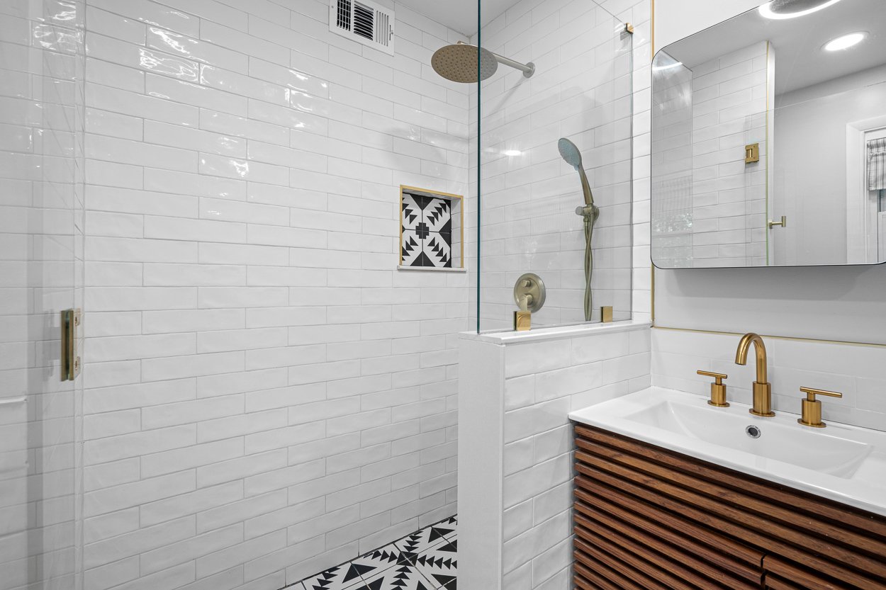 3223 Embry Cir - 27.jpg