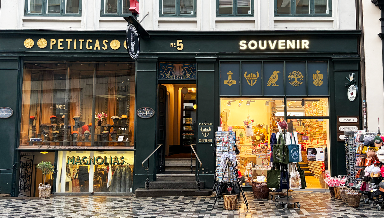 Vinduesfolie til butiksfacade