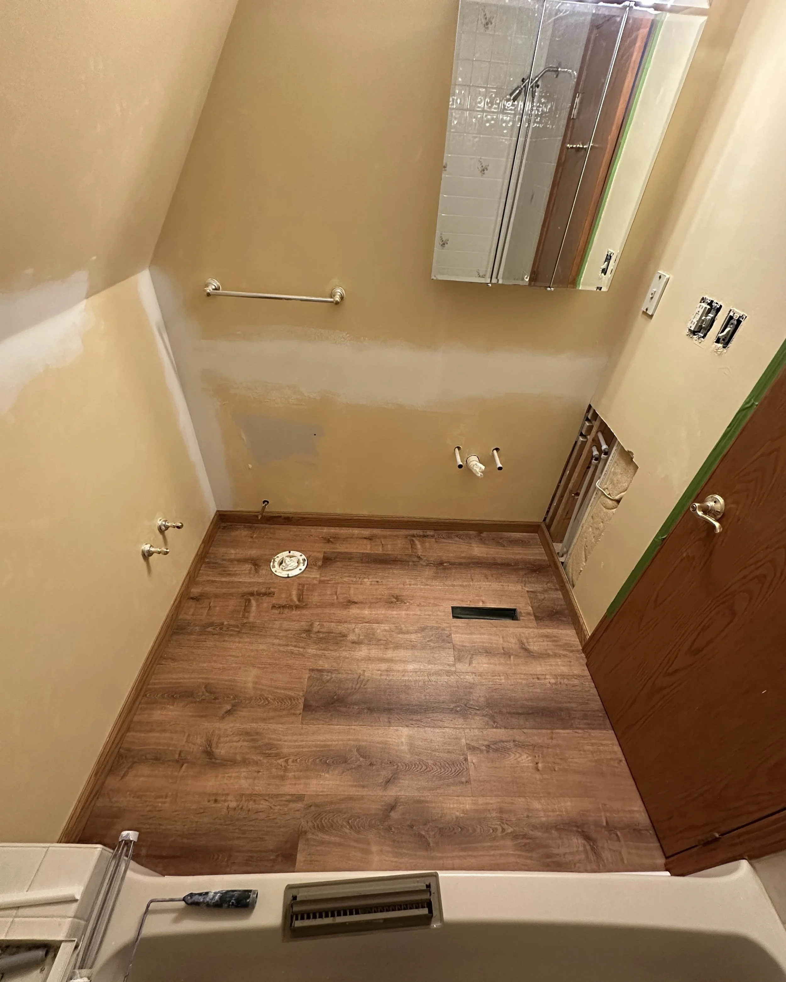 Riverrd flooring sit image.jpg