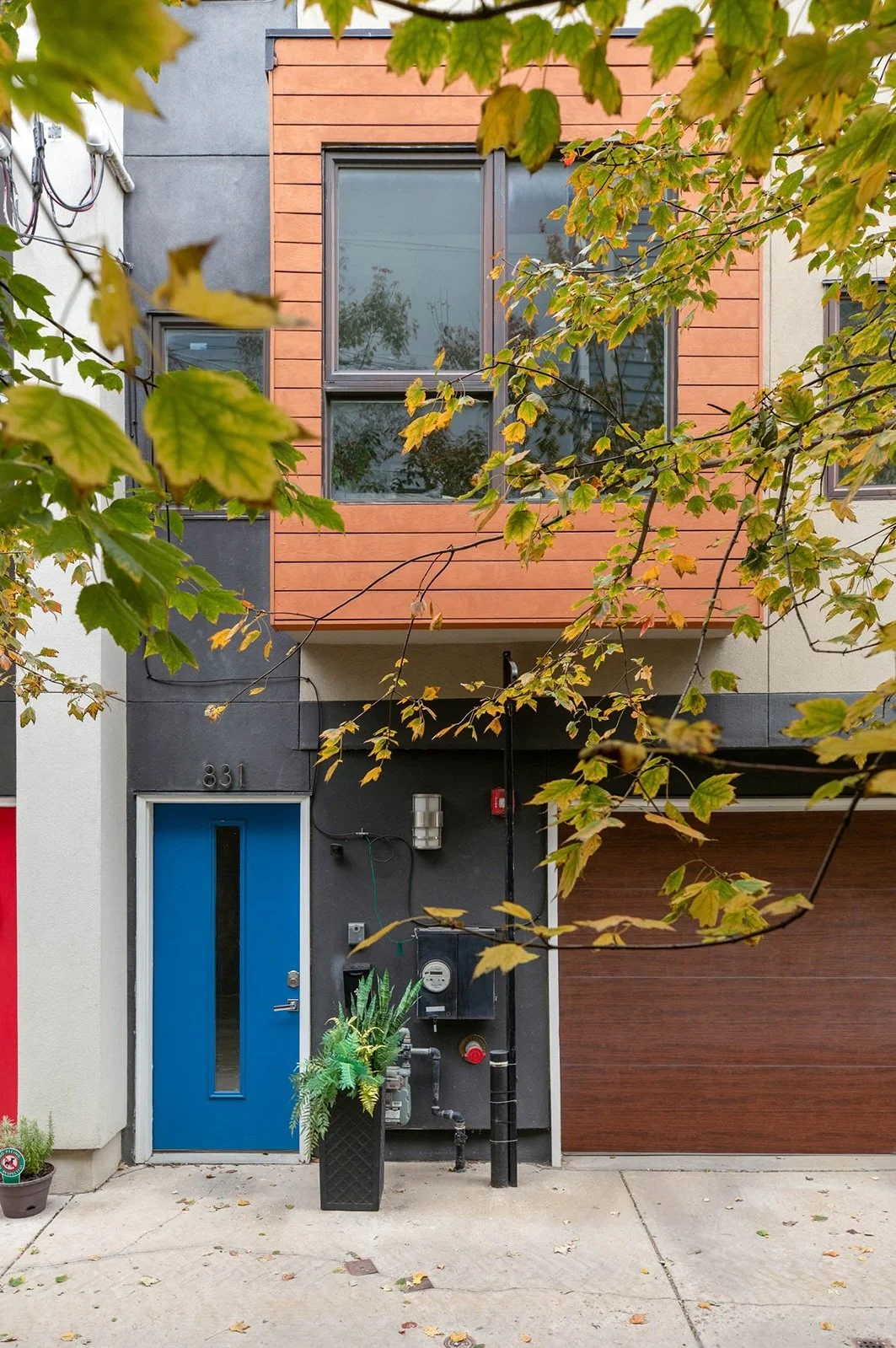 831 N Leithgow St - SOLD