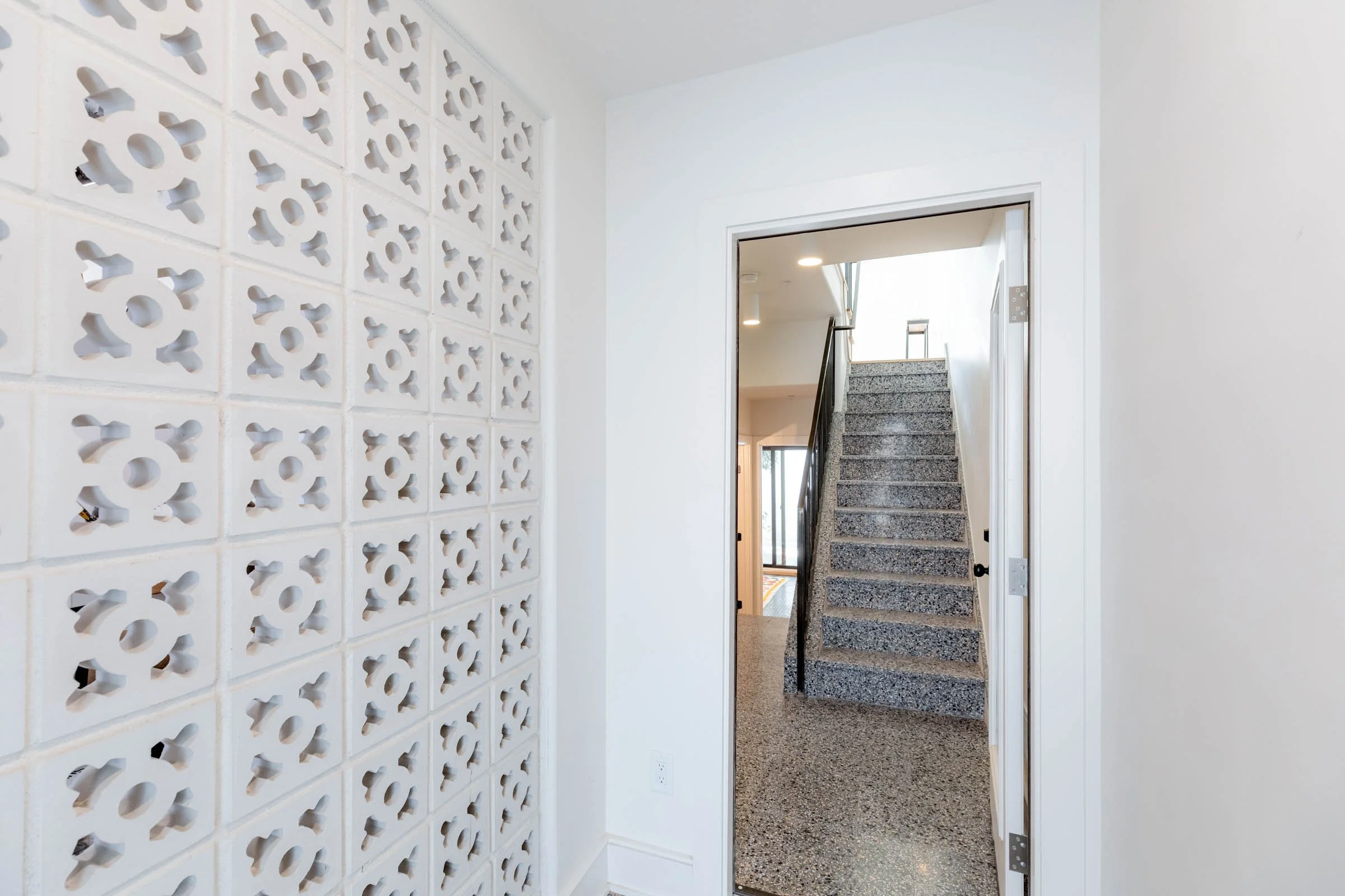 1714montrose-40.jpg