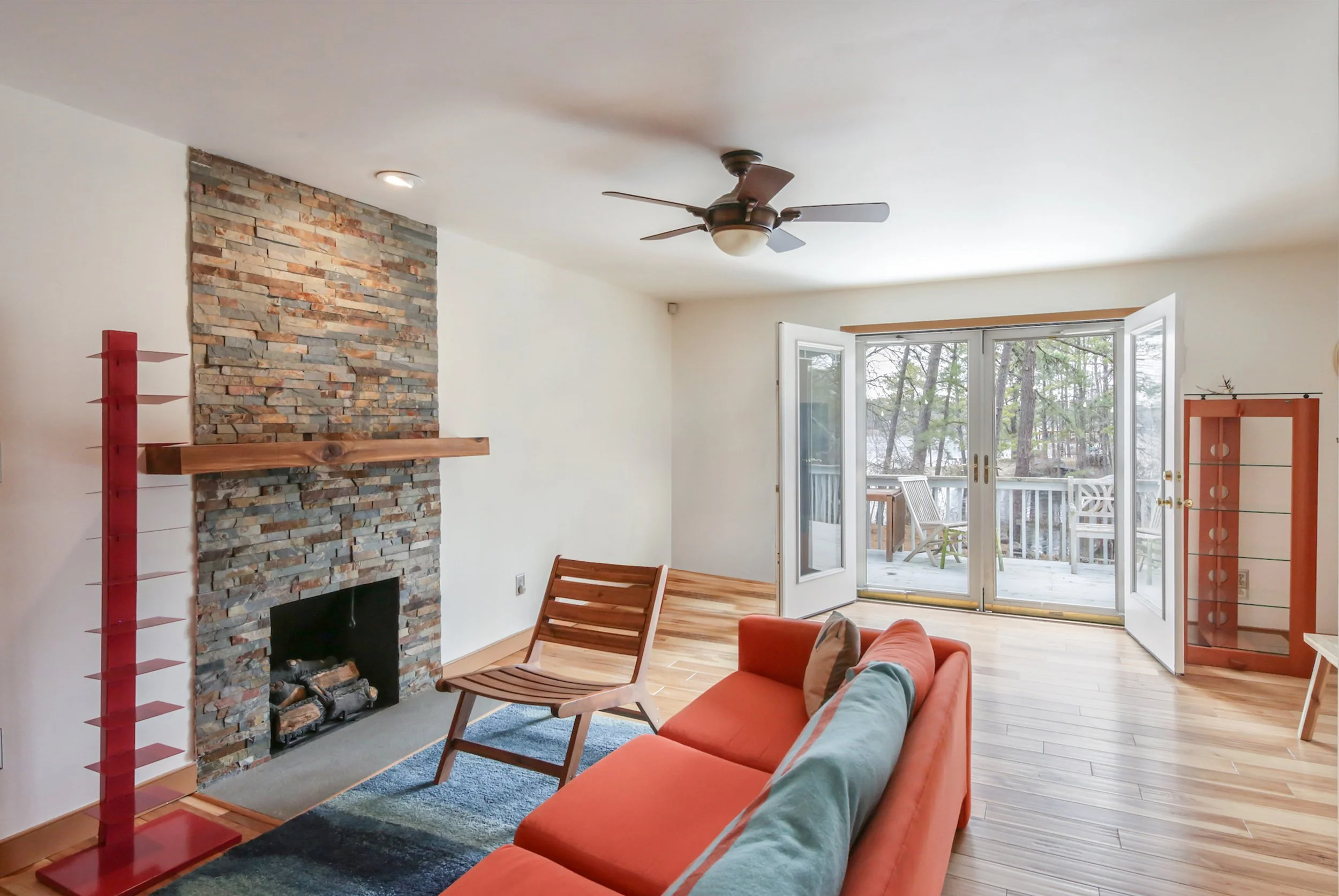 8Y9A11wwwww27 copy-1-2 copy.jpg