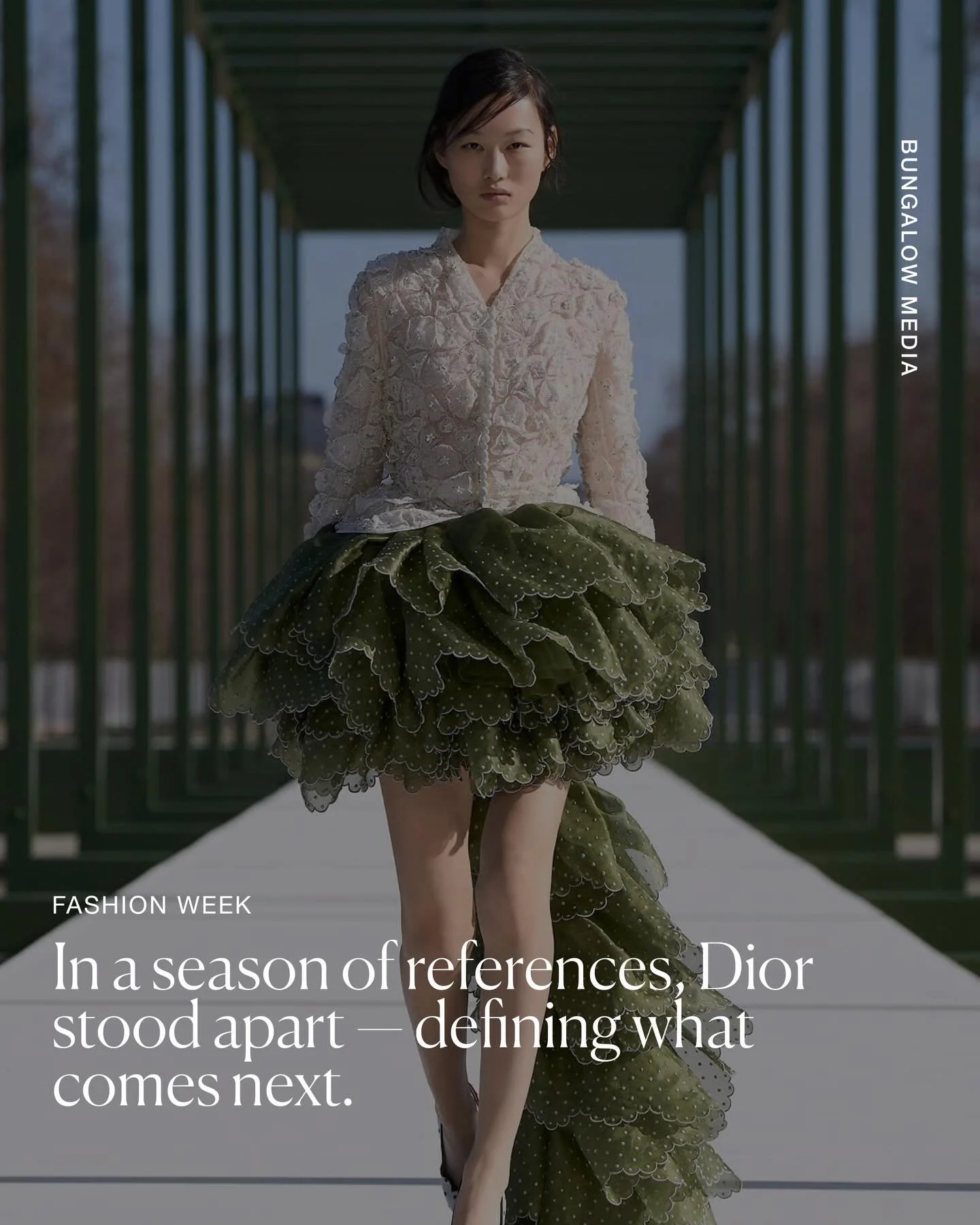 At a moment when much of fashion looks to the archive, Dior moves forward.

Under Jonathan Anderson, the house enters a more defined phase — where lightness, structure and authorship converge into something distinctly directional.

This is not 