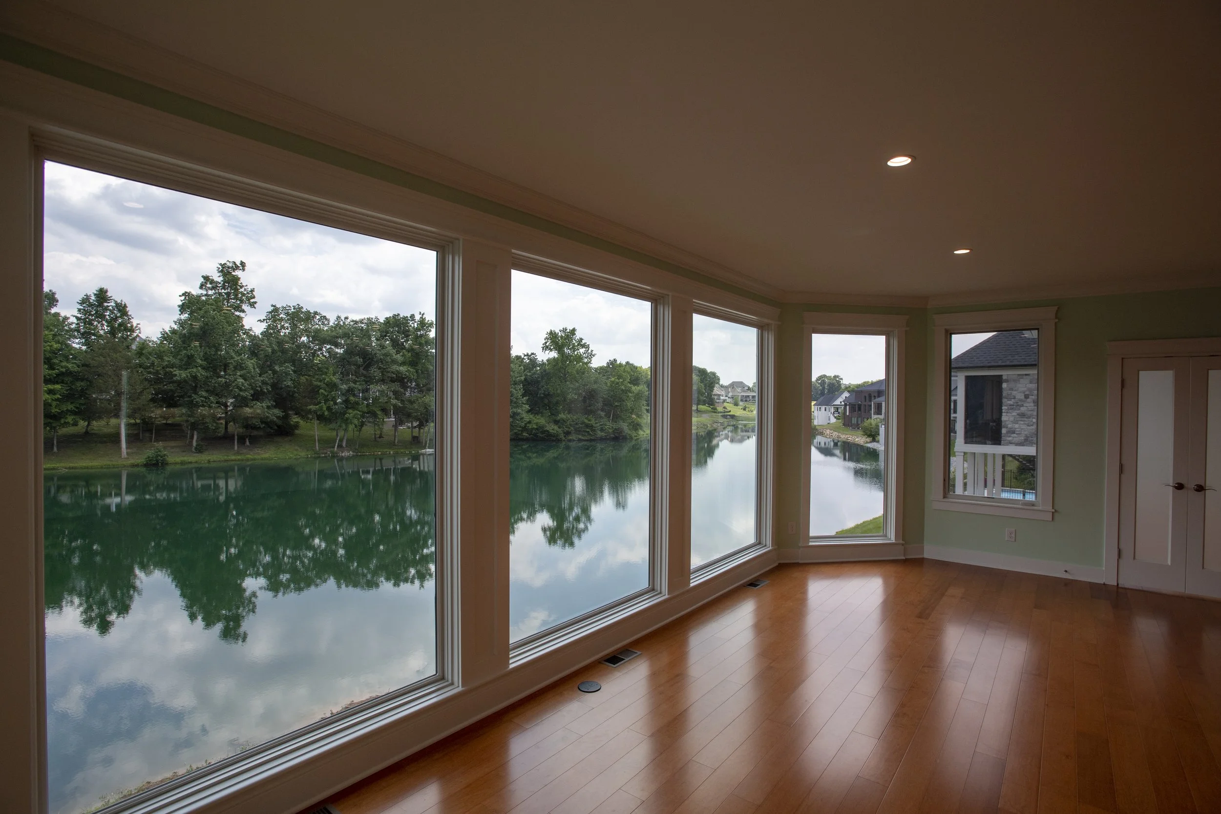 DSC_5392[1] copy.jpg