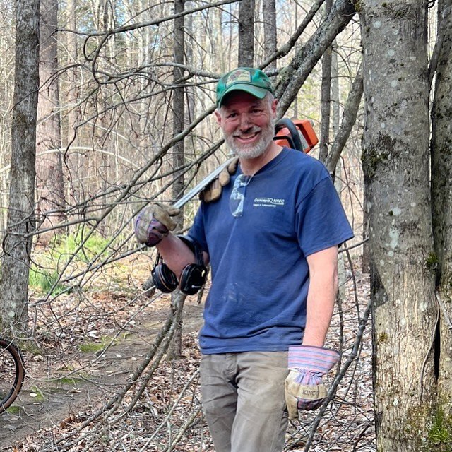 4/28: OPENING DAY AT AQUEDUCT!

Thanks to the crew of volunteers (like Sean, who is also our WAMBA treasurer) that got out this week to clear limbs, blow leaves and shake the winter off our trails. The Duct is now open. Happy riding!

(S6 remains clo