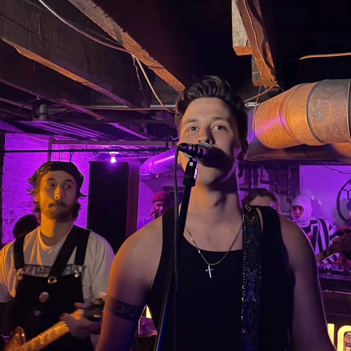 REVIEW: Musical chaos at The Harrington