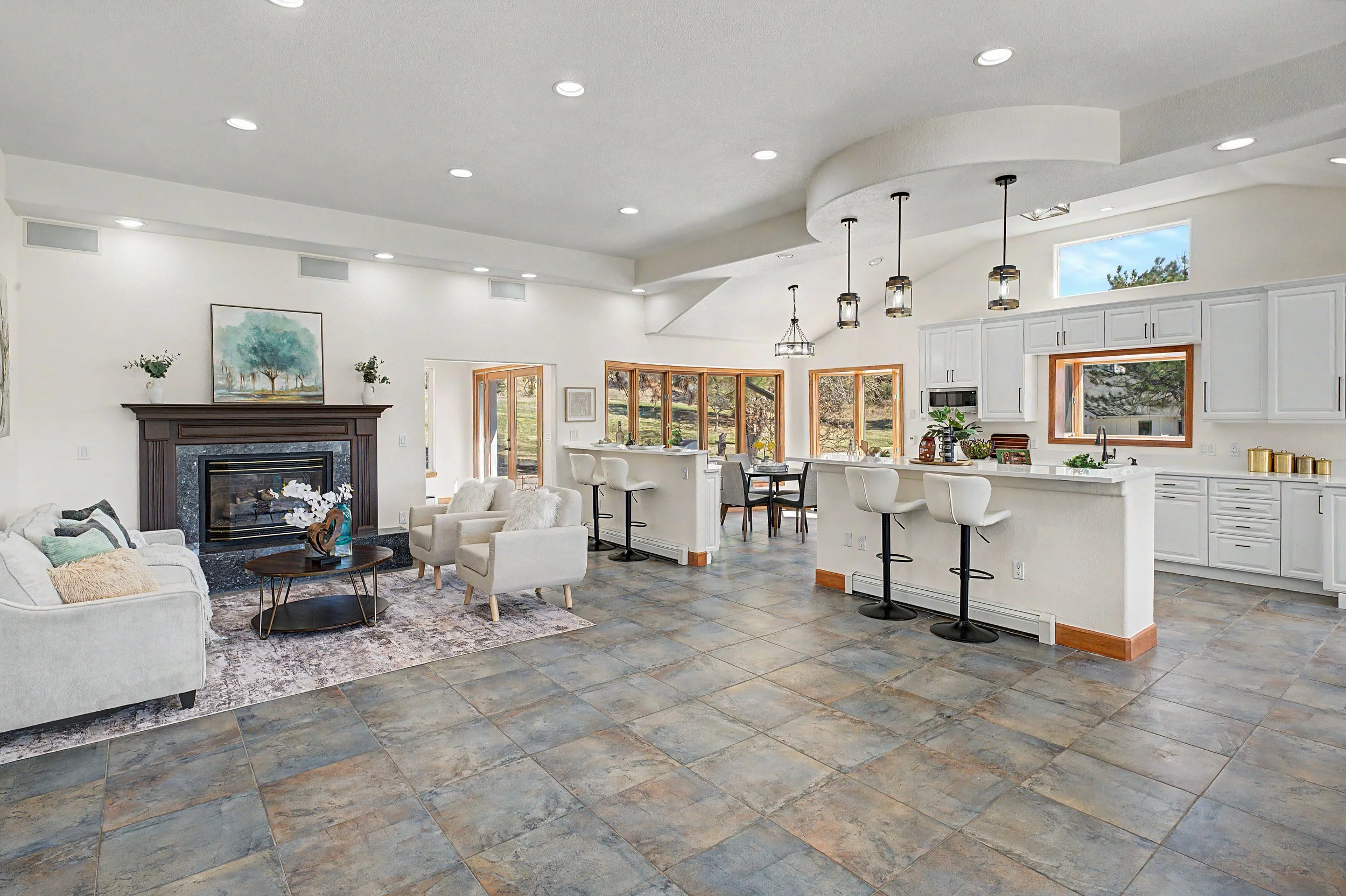 FINAL EXPORT-9512.jpg