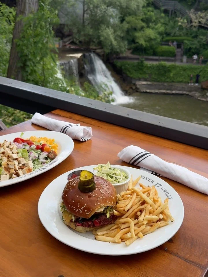 Here for a spritz, burger night &amp; the view⁠.