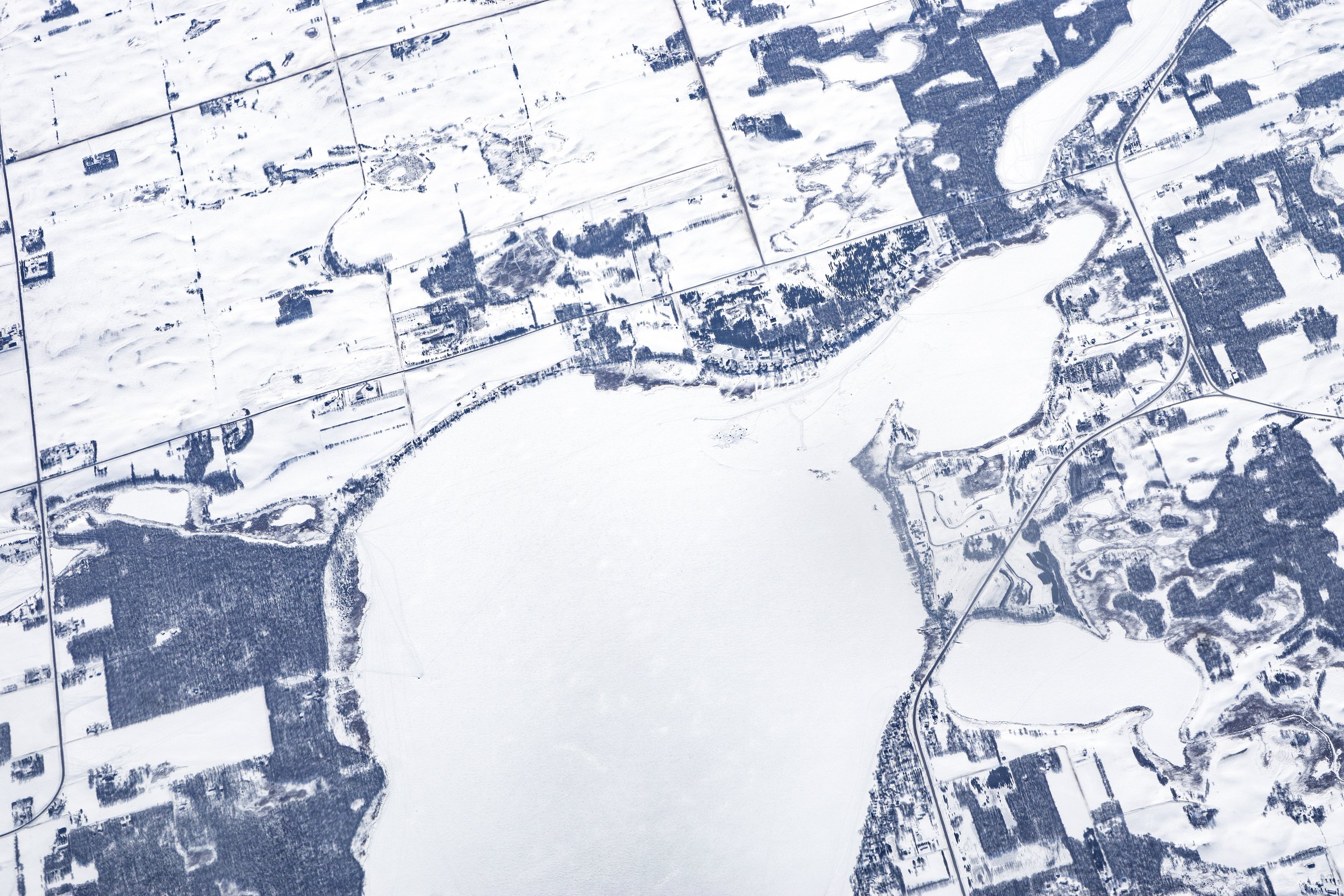 02-Lake.jpg