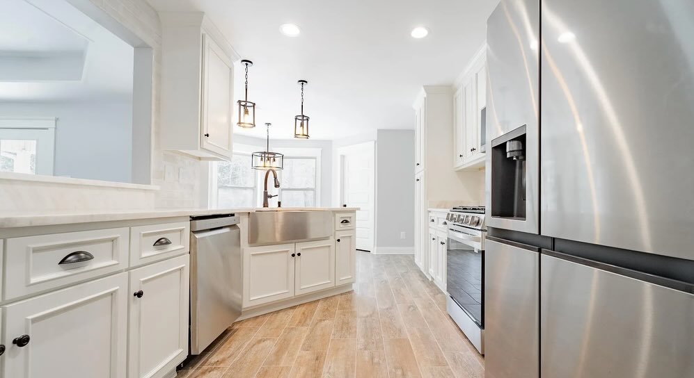 Coming in hot!! 🔥 Beats Working has a completely renovated three bedroom, two bath home hitting the rental market today!!! This beauty, lovingly deemed &ldquo;Magnolia Charm,&rdquo; is located in beautiful Fairhope, Alabama. Offering ample privacy, 
