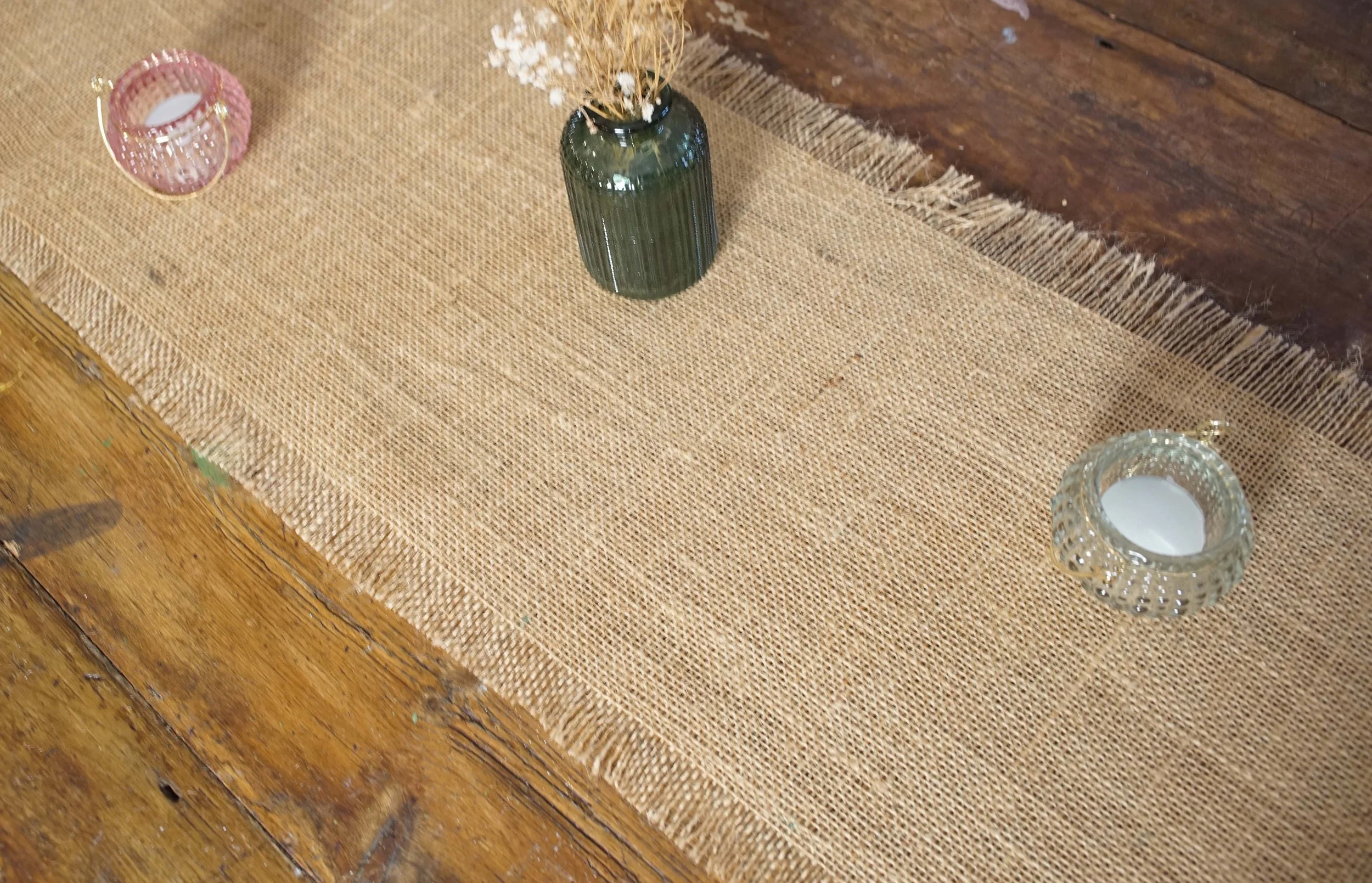 T009_Hessian_Table_Runners.jpg