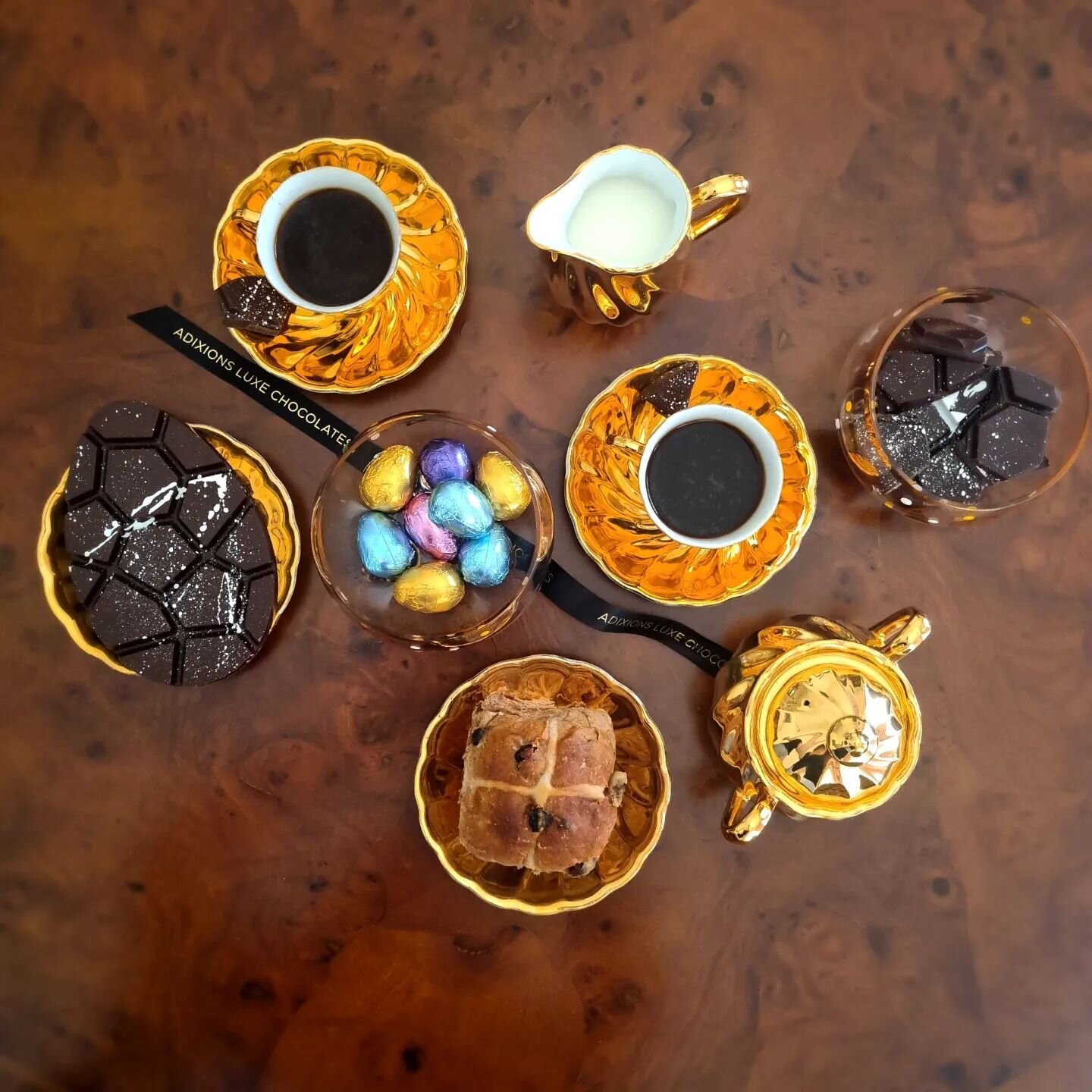 Happy Easter to all celebrating today! We hope you are enjoying simple pleasures and of course indulging in some premium chocolate..🐇❤️🐣🍫

I get to celebrate Easter in a month's time, every few years our Easters do overlap, in the meantime I kind 