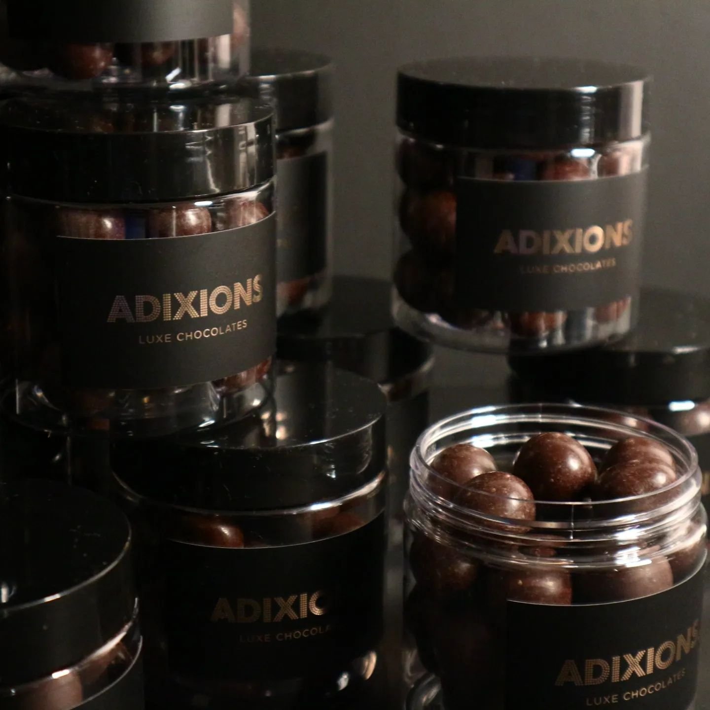 New to our Drag&eacute;e family, caramelised hazelnuts layered with luscious 64% premium dark chocolate, these will leave a lasting moment of pure indulgence. These are now available online! ✨️🍫

Presented beautifully in our sassy jars..🍫✨️

No dou