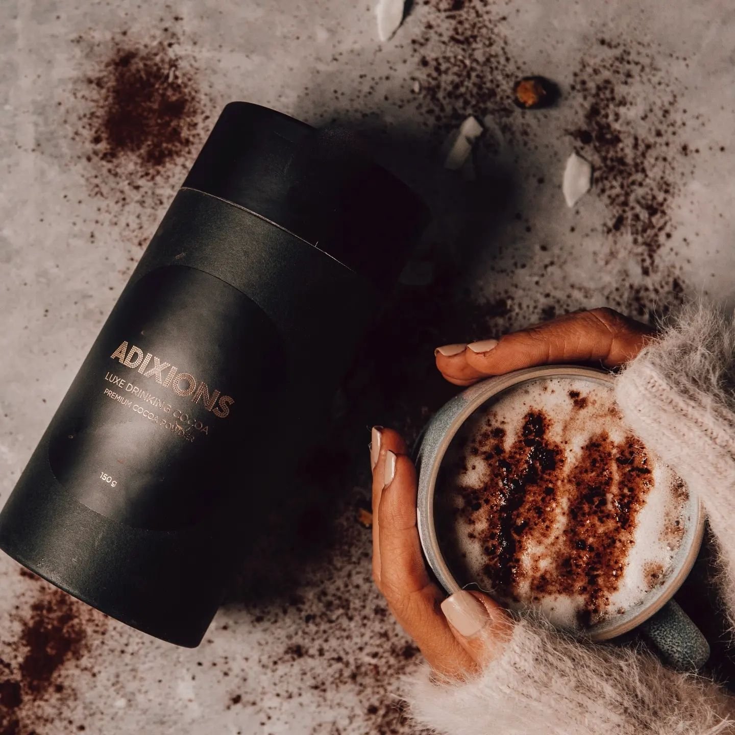 Hot Chocolate weather is here and the only way to do it is with our Luxe Drinking Cocoa! 100% rich Italian cocoa, slightly sweetened with unrefined organic coconut sugar. It's a huge warm hug in a mug and so nourishing for the chocolate lovers soul..
