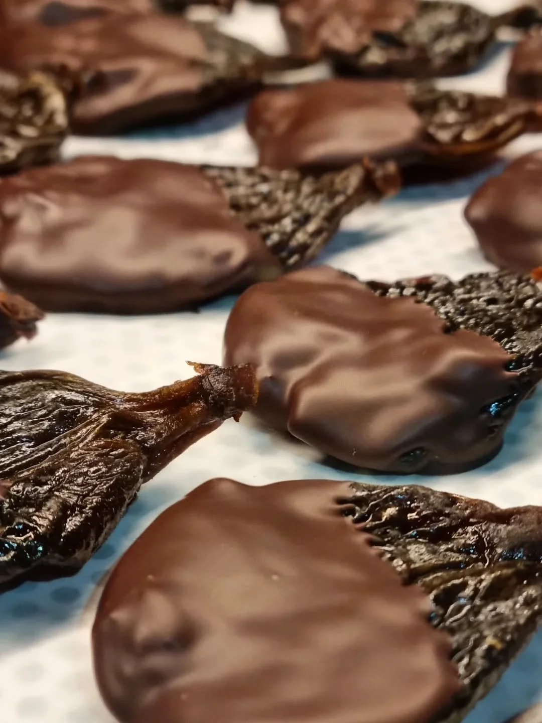 Half way through January and our January Indulgence offer ends in 2 weeks! It's too irresistible to deny yourself a luxury chocolate treat! 🍫💫🥰

Head to the Adixions online store, add 2 x KI Sticky Figs to cart and a discount is automatically appl